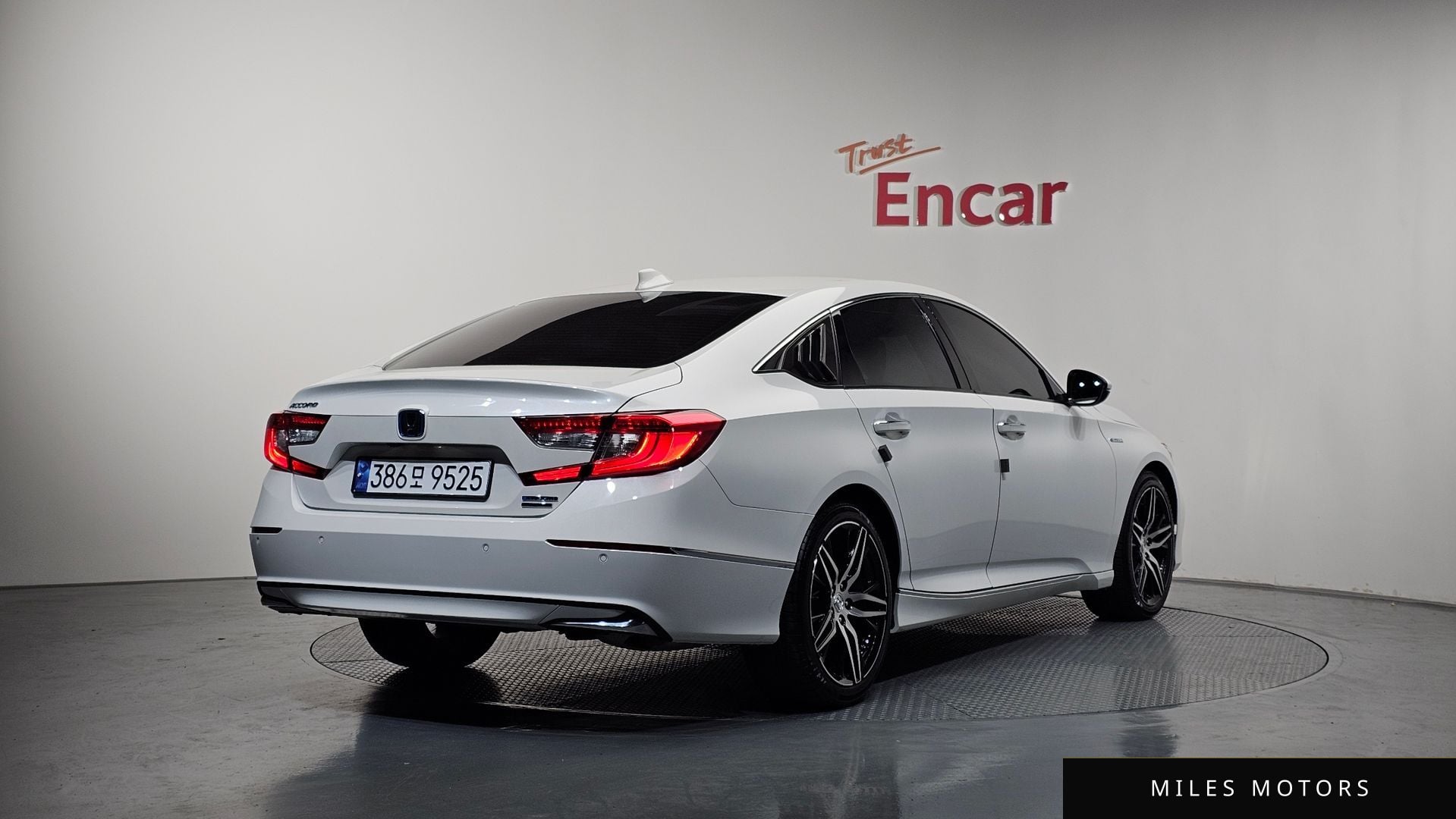 Honda Accord 2021 — миниатюра 2