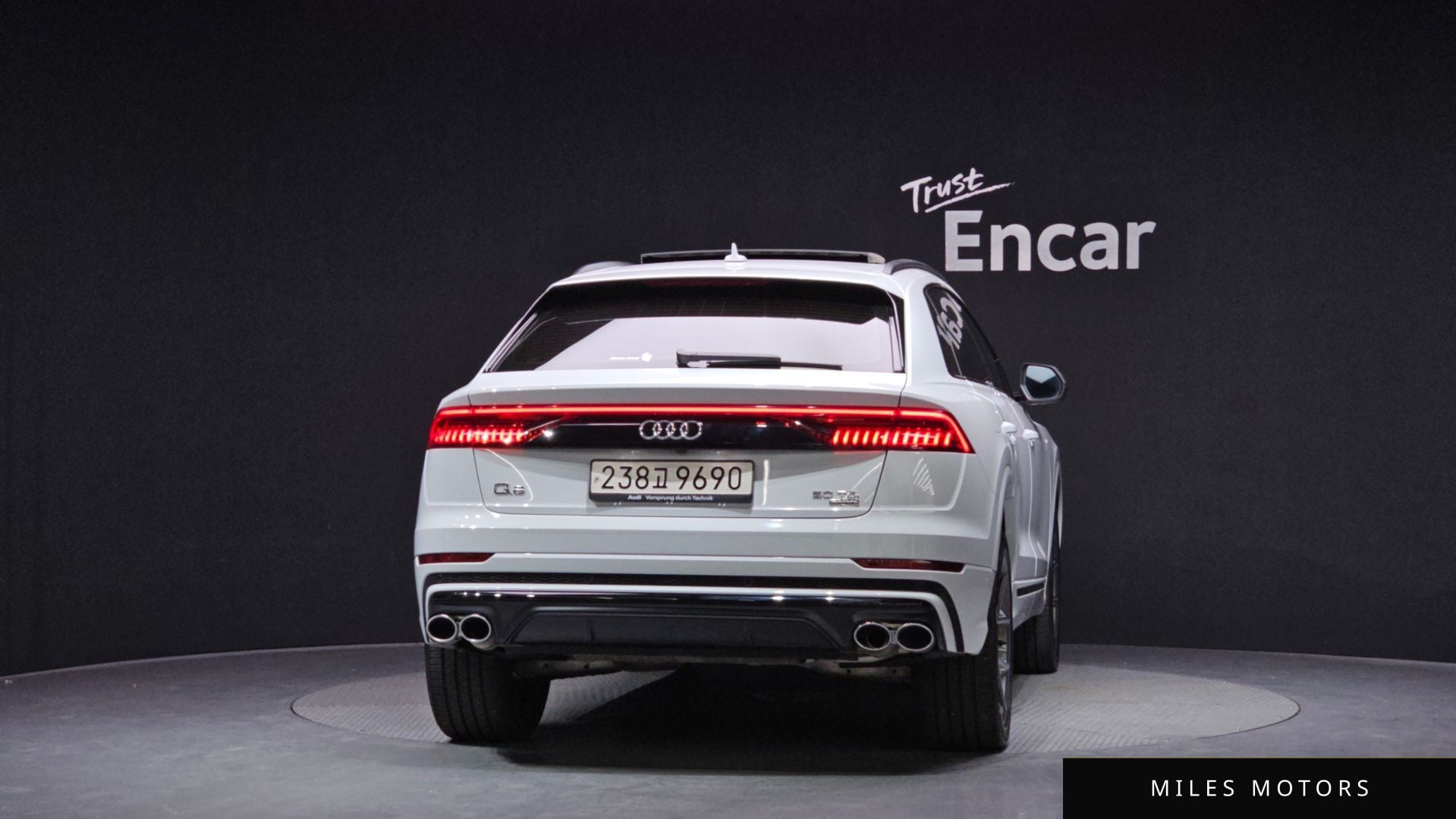 Audi Q8 (4M) 2023 — миниатюра 4