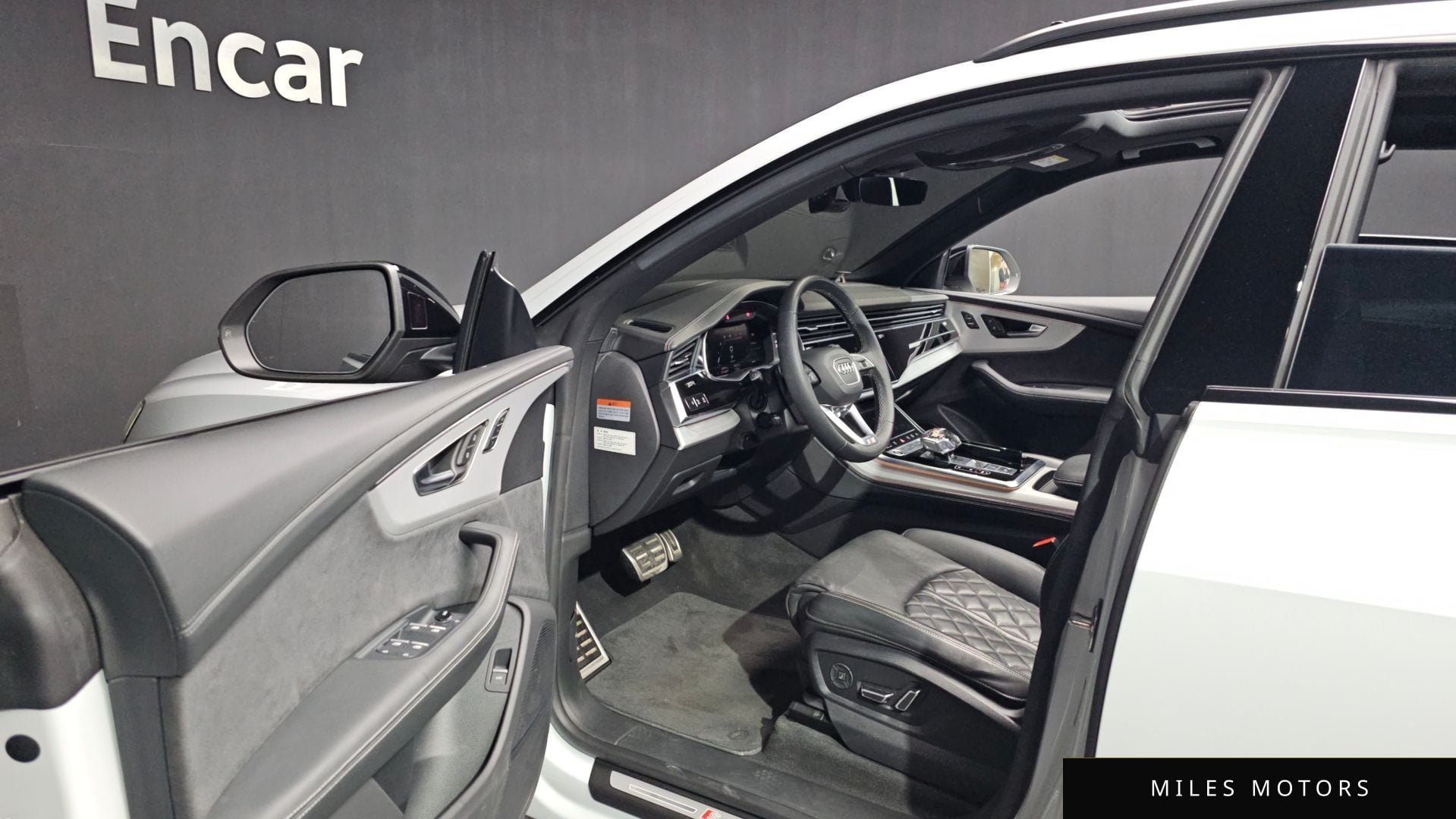Audi Q8 (4M) 2023 — миниатюра 13