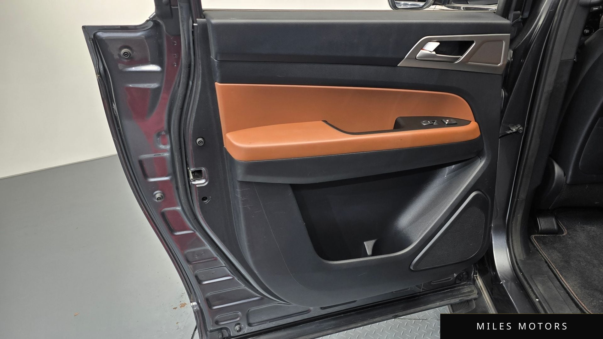 KG Mobility Rexton 2019 — миниатюра 15
