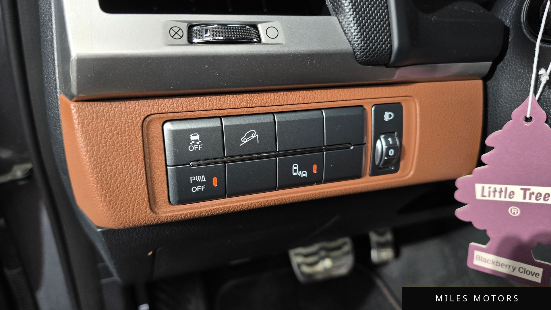 KG Mobility Rexton 2019 — миниатюра 29