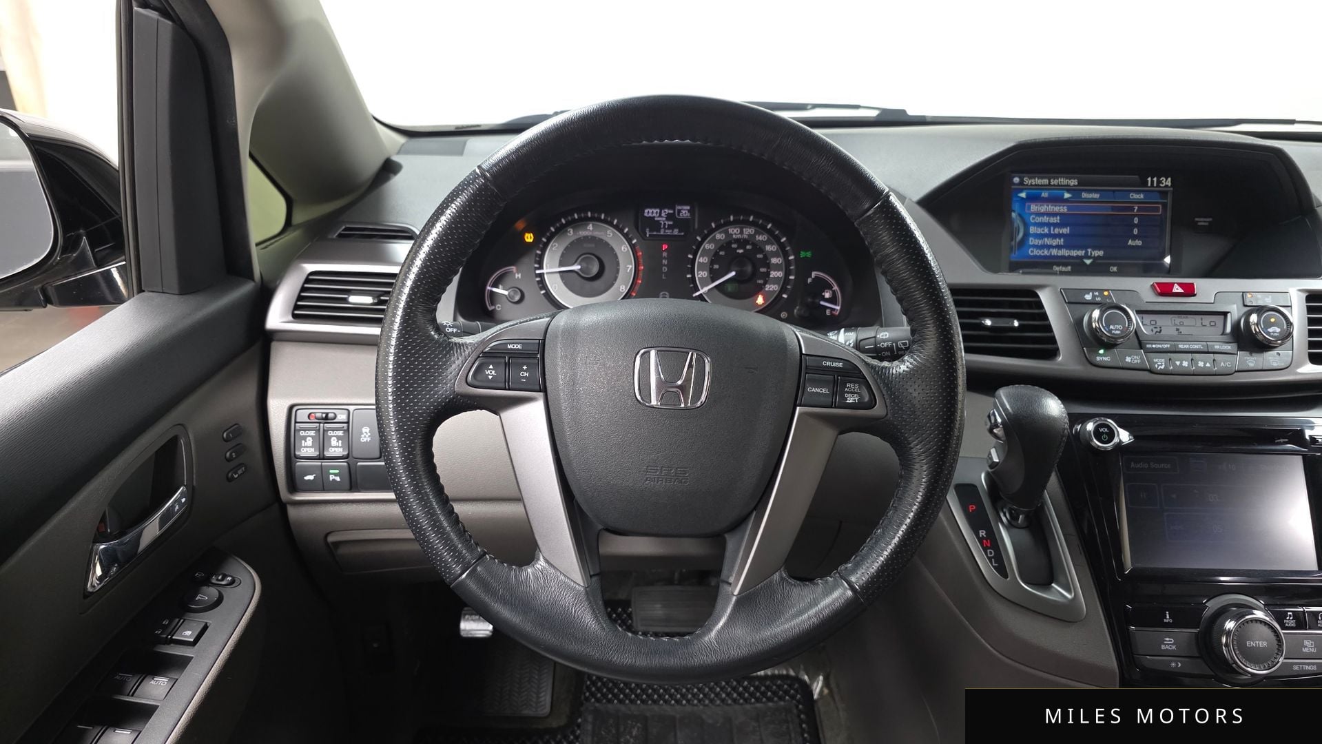 Honda Odyssey 2015 — миниатюра 13