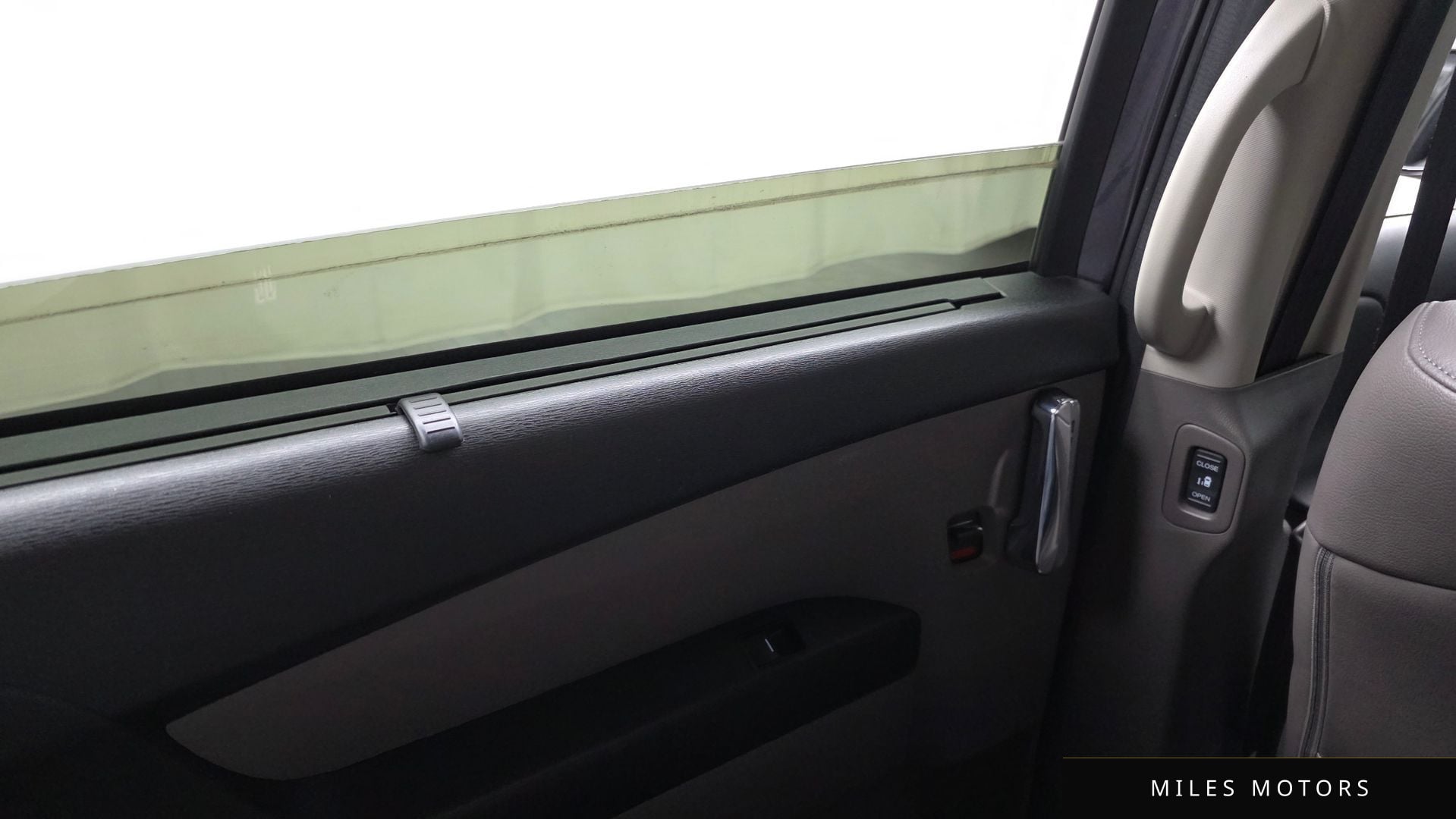 Honda Odyssey 2015 — миниатюра 17
