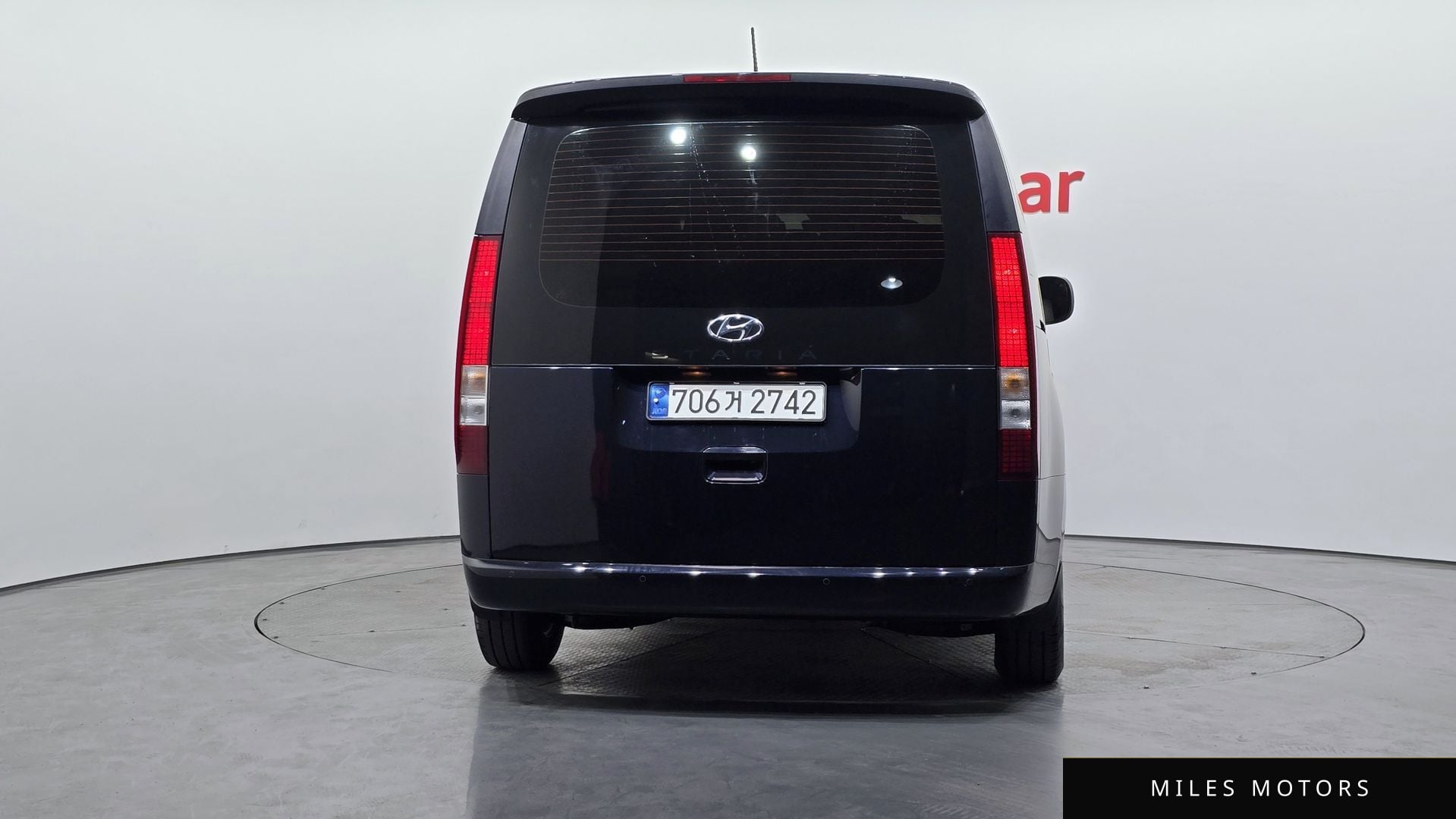 Hyundai Staria 2023 — миниатюра 4