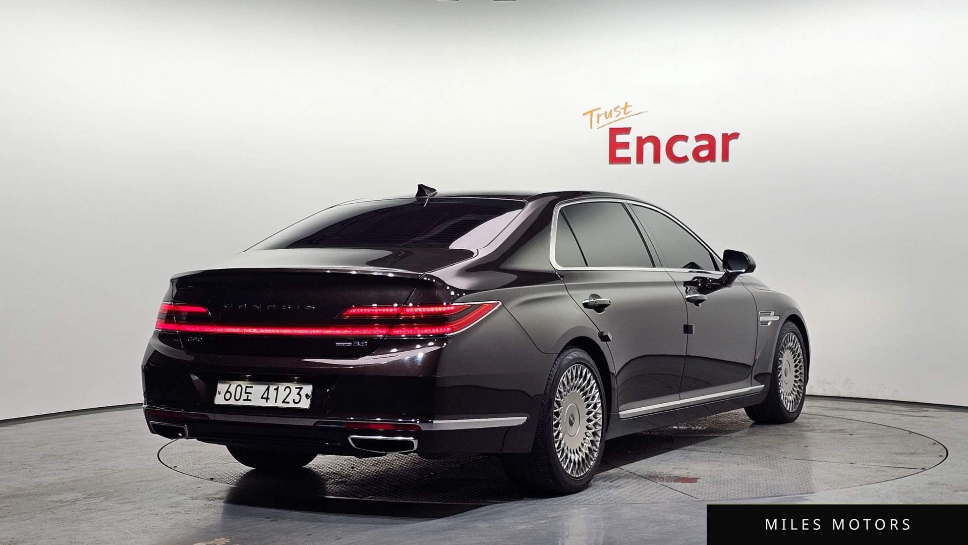 Genesis G90 2019 — миниатюра 2