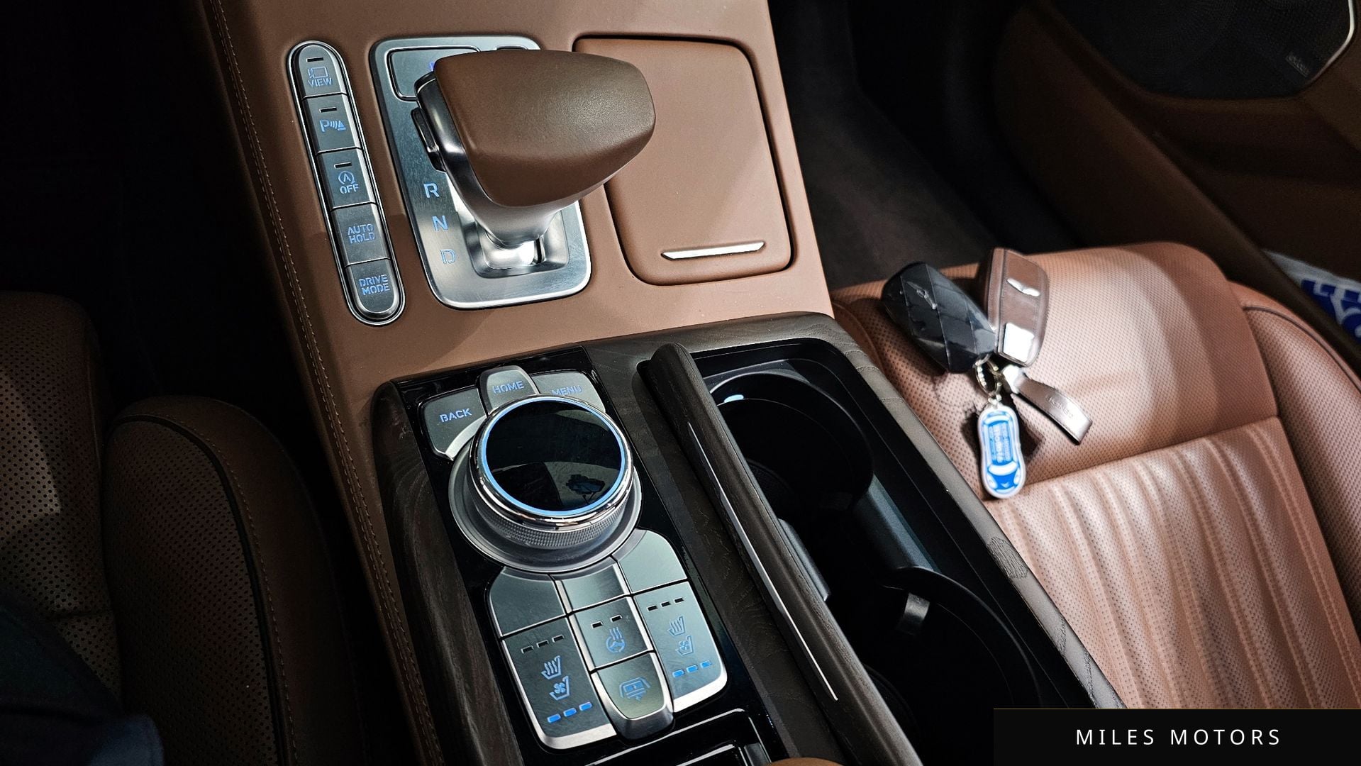 Genesis G90 2019 — миниатюра 9