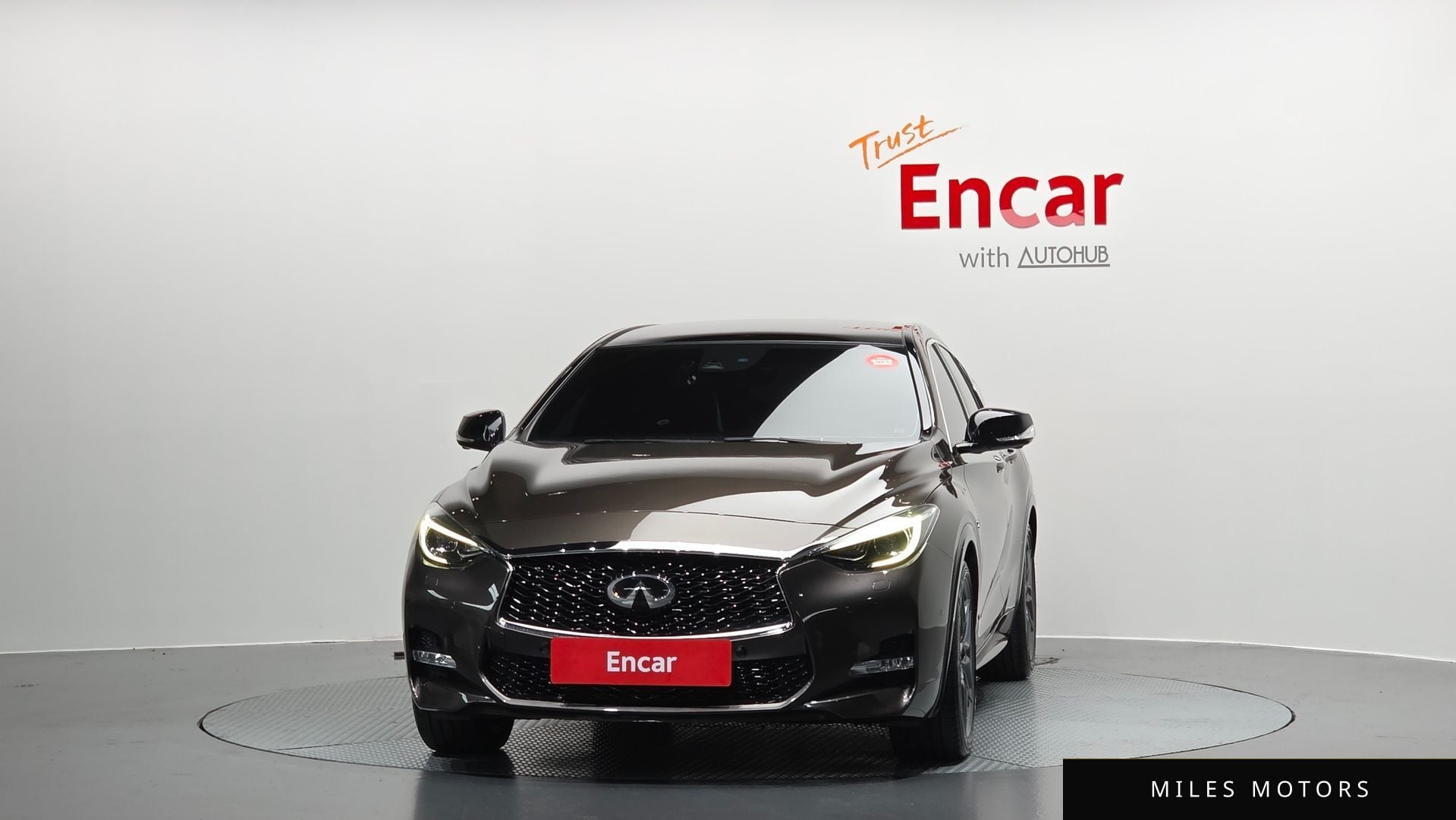 Infiniti Q30 2017 — миниатюра 3