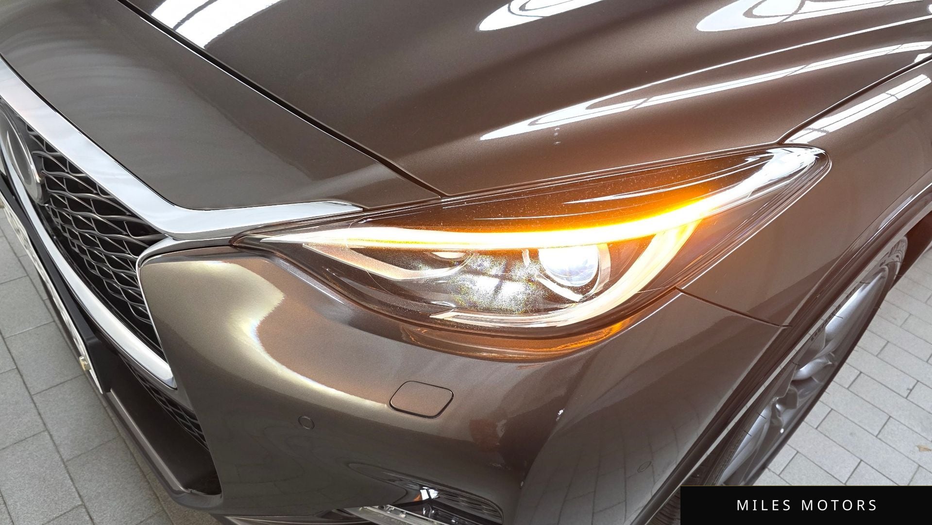 Infiniti Q30 2017 — миниатюра 8