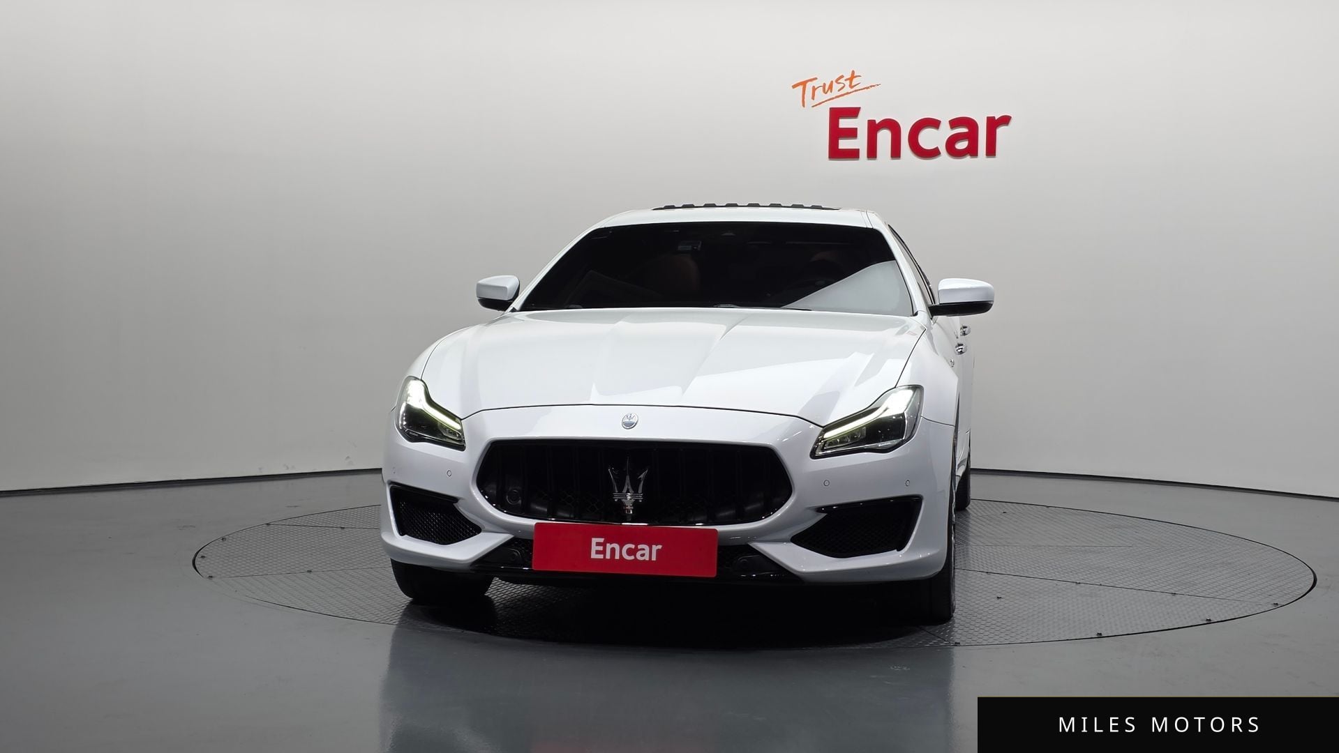 Maserati Quattroporte 2017 — миниатюра 3