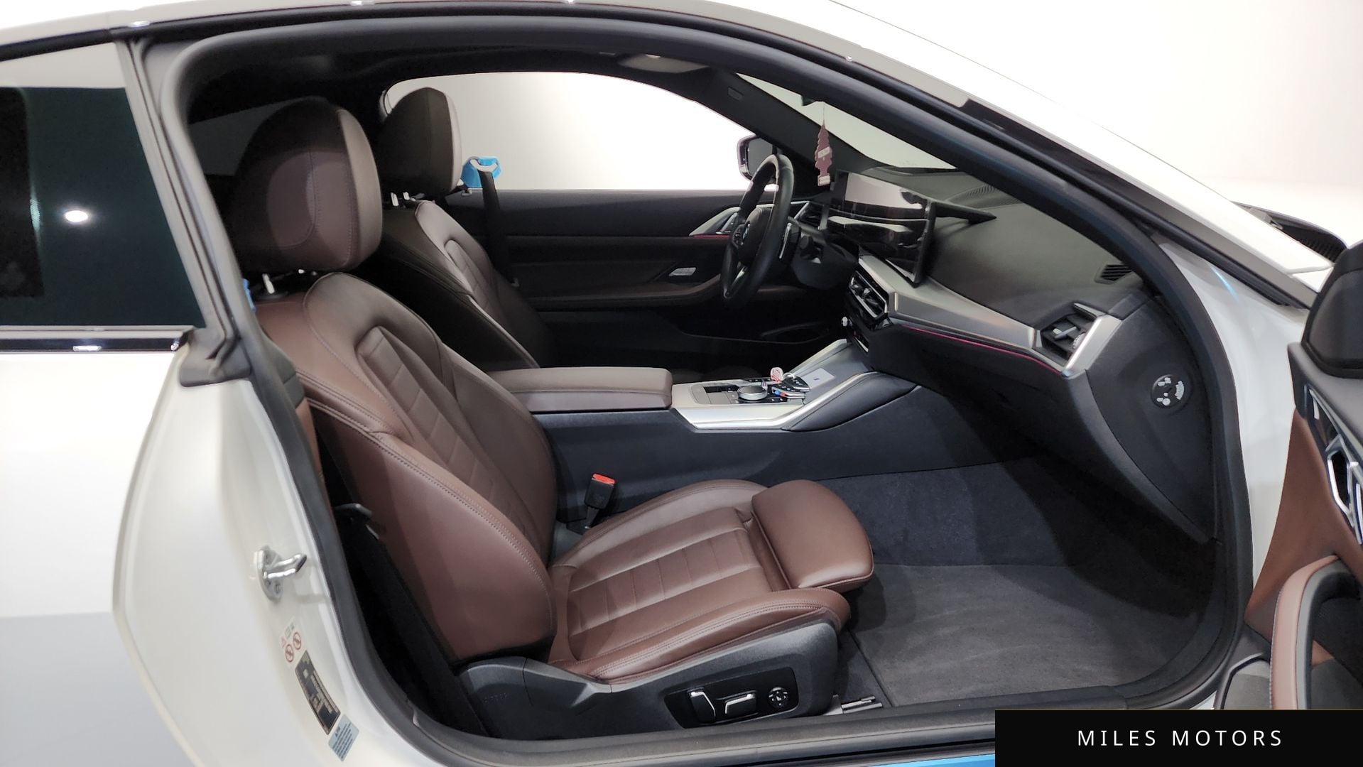 BMW 4시리즈 (G22) 2024 — миниатюра 17
