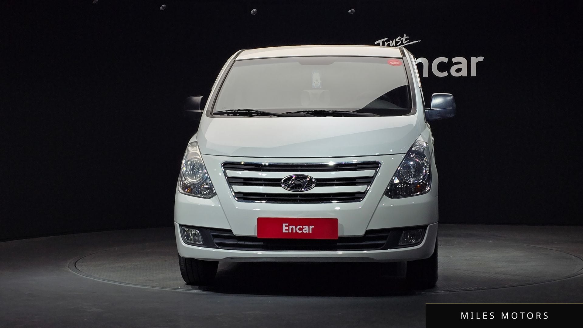 Hyundai Starex 2017 — миниатюра 3