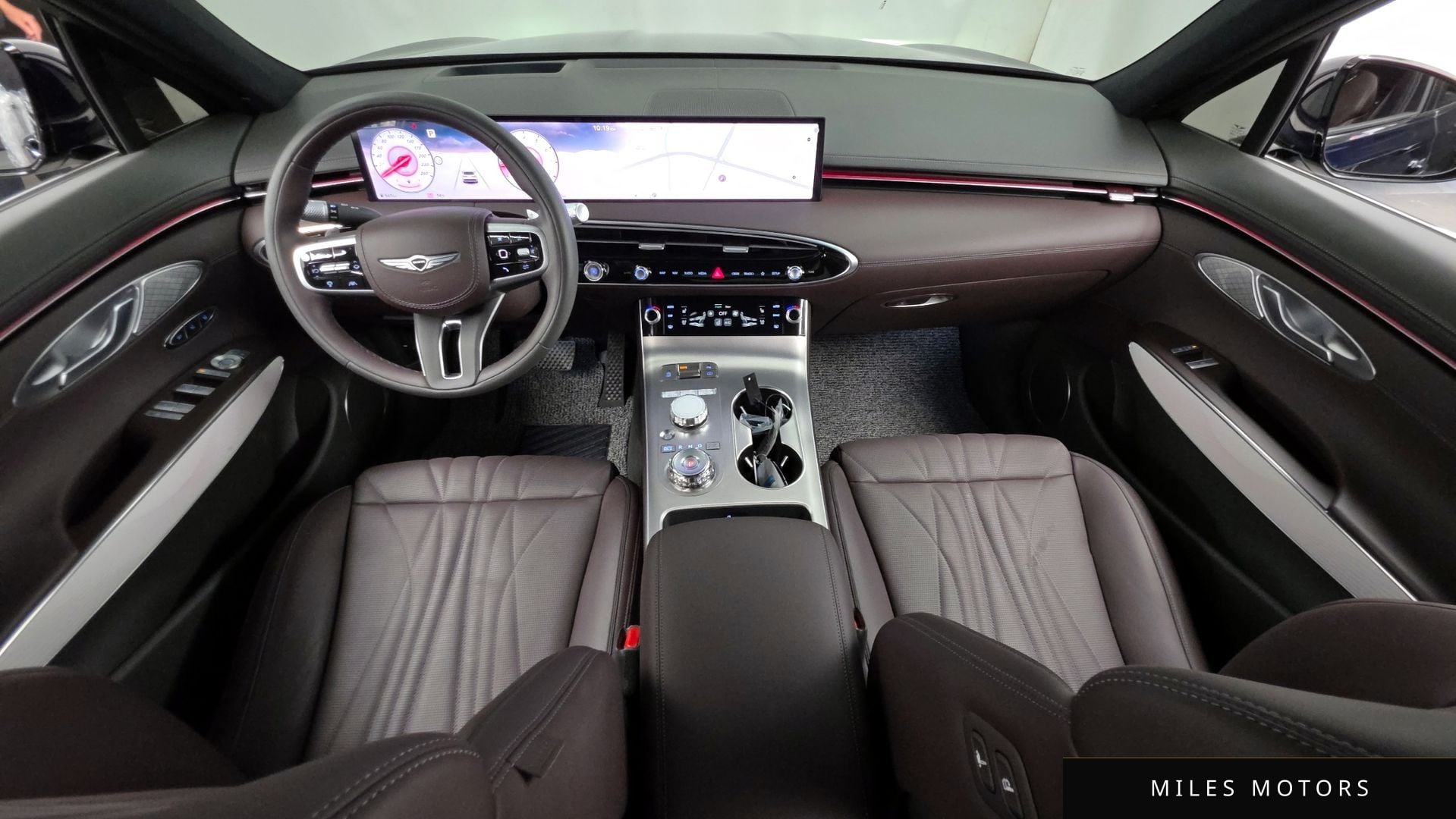Genesis GV70 2025 — миниатюра 10