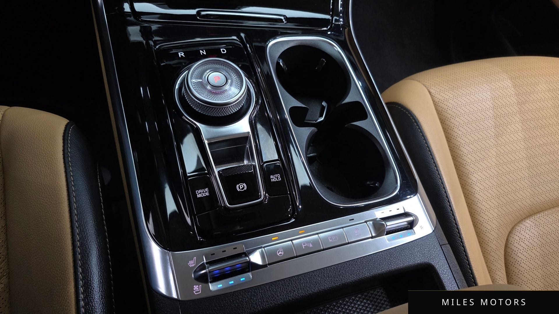 Kia Carnival 2022 — миниатюра 12