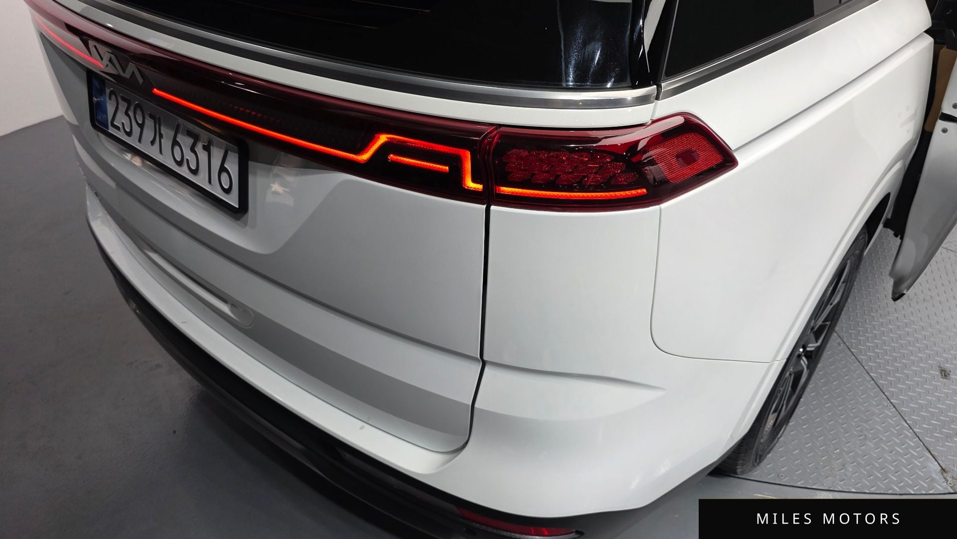 Kia Carnival 2022 — миниатюра 9