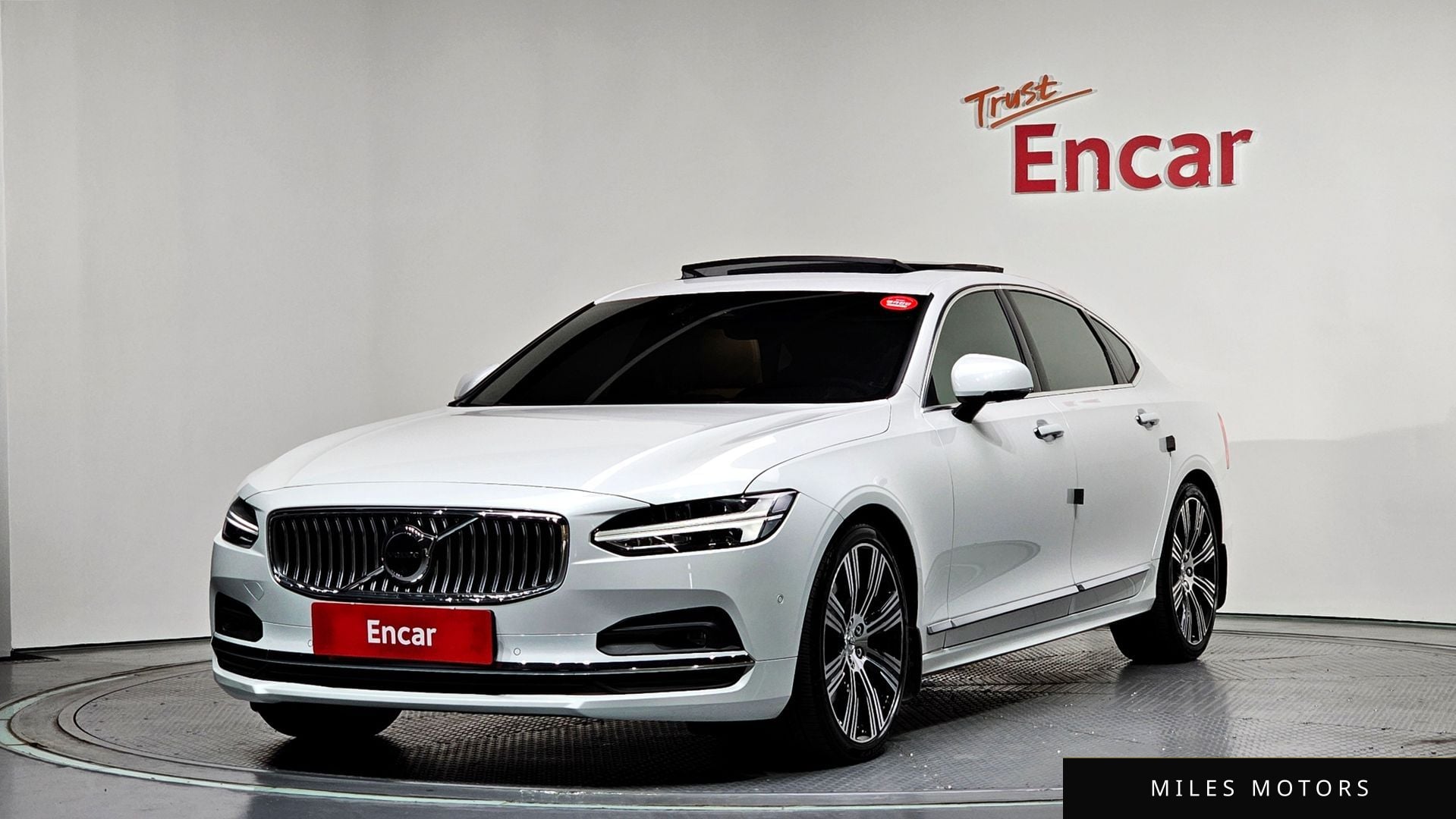 Volvo S90 2023 — фото 1 из 12