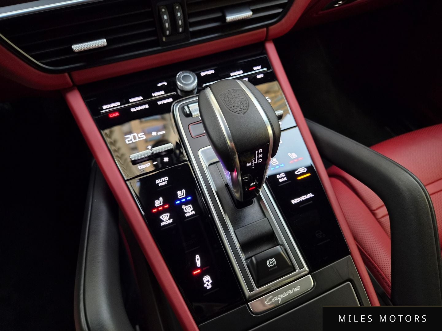 Porsche Cayenne 2020 — миниатюра 9