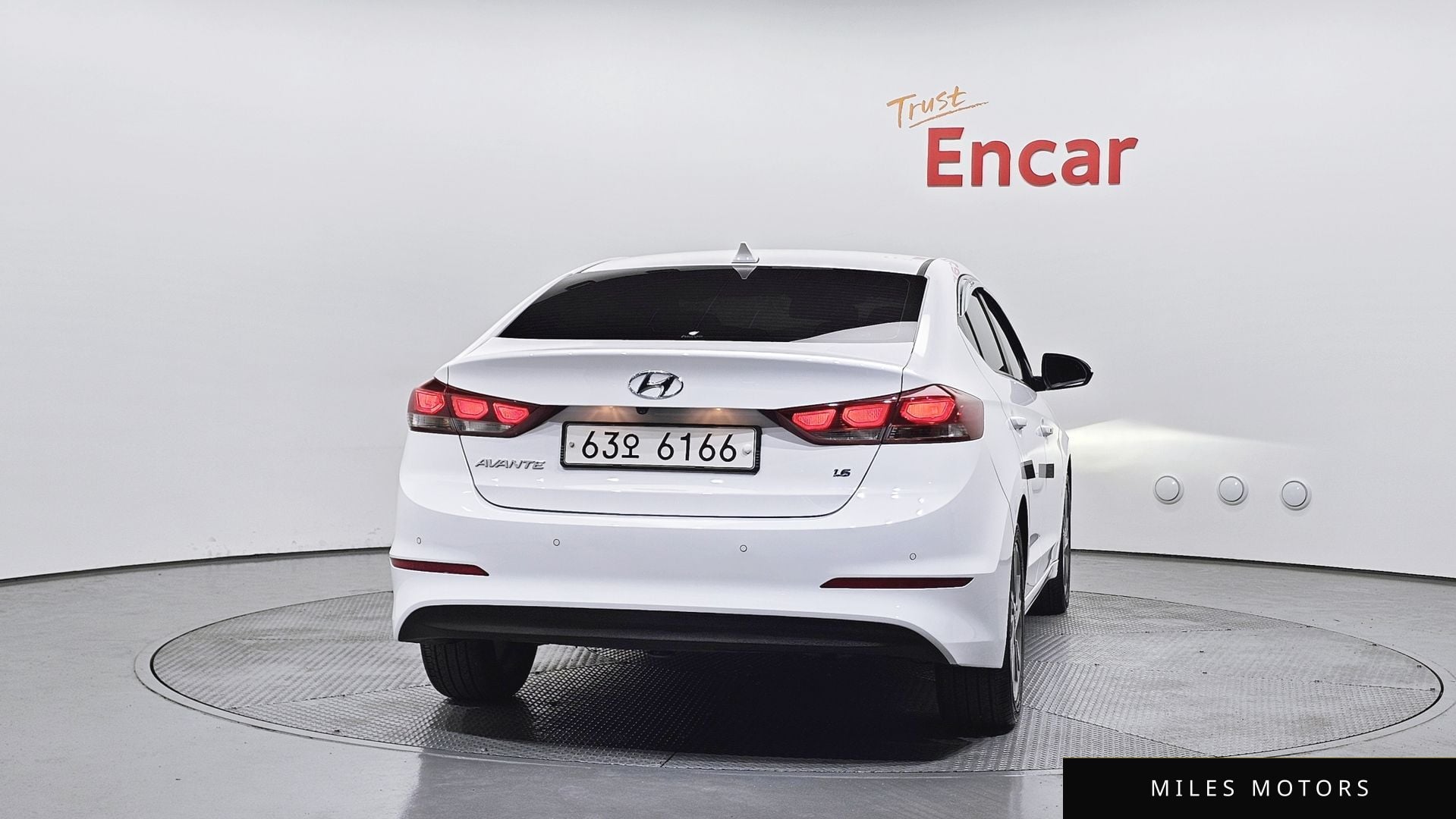 Hyundai AVANTE 2018 — миниатюра 4