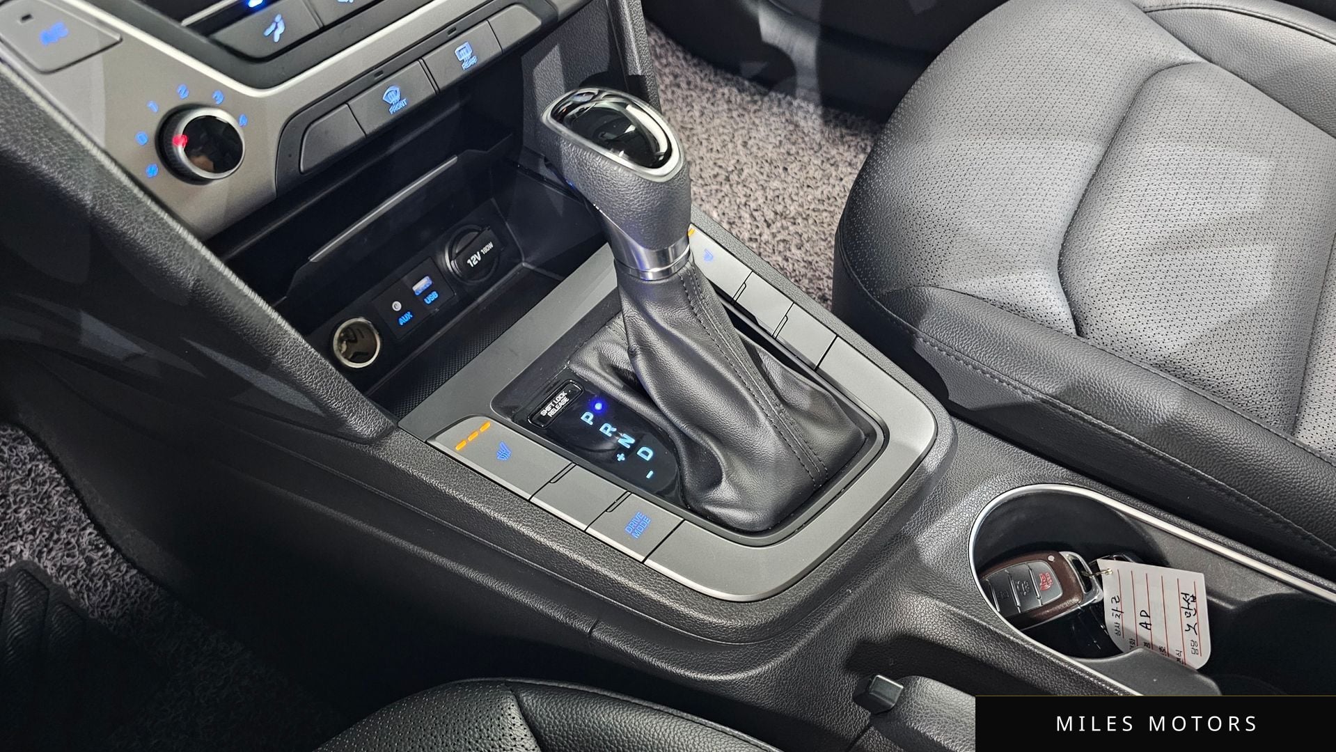 Hyundai AVANTE 2018 — миниатюра 12