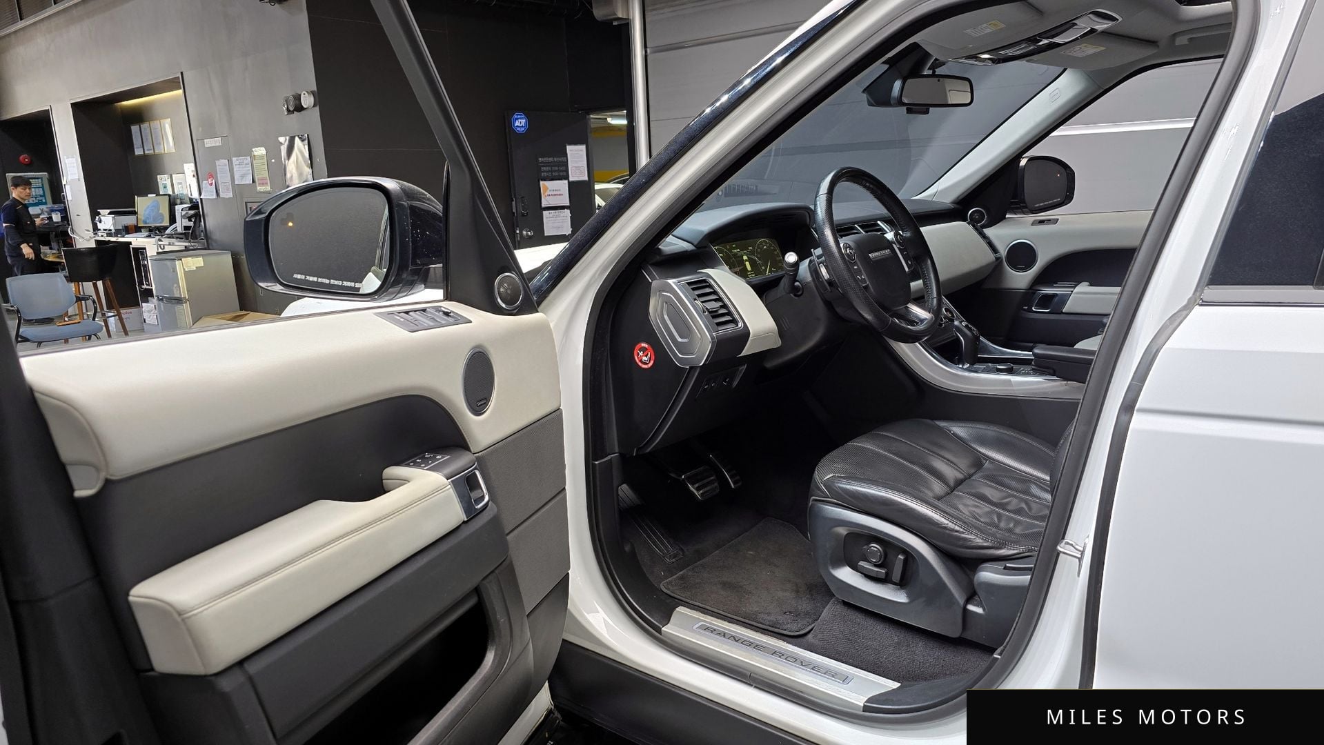 Land Rover Range Rover Sport 2016 — миниатюра 10
