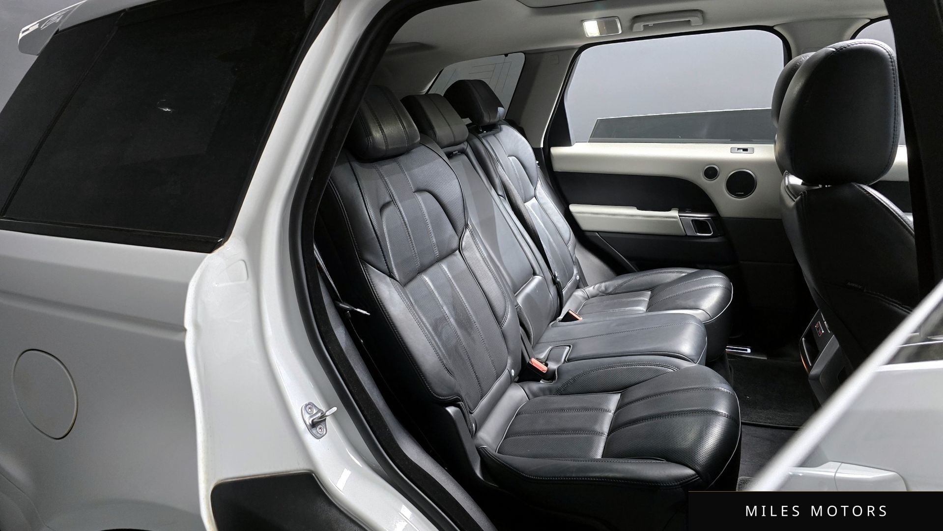 Land Rover Range Rover Sport 2016 — миниатюра 11