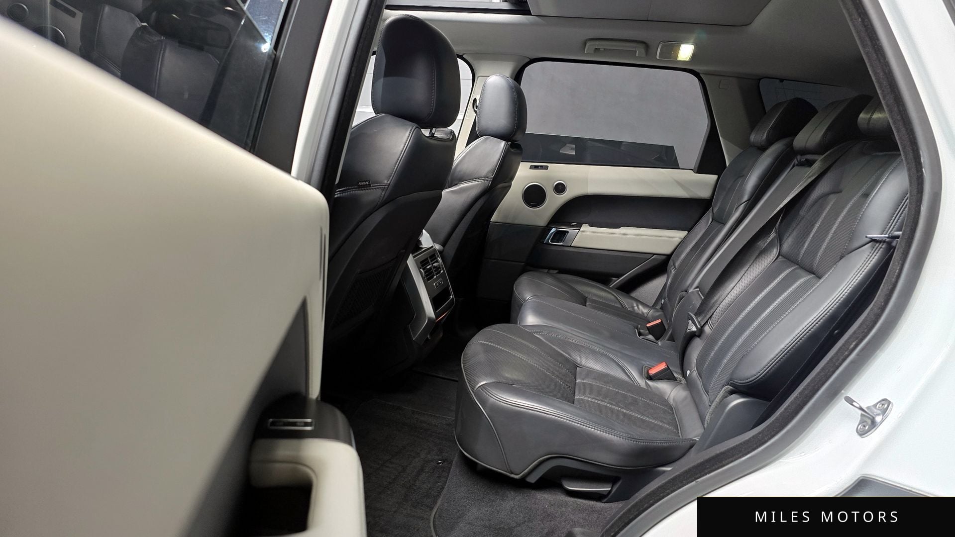 Land Rover Range Rover Sport 2016 — миниатюра 12