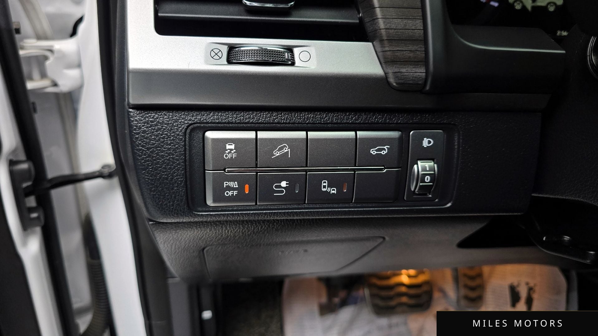 KG Mobility Rexton 2019 — миниатюра 13