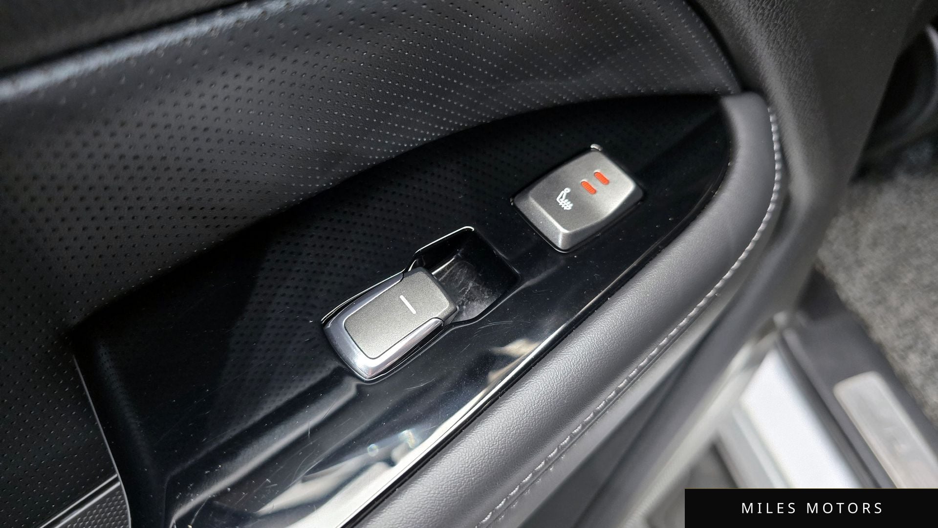 KG Mobility Rexton 2019 — миниатюра 19