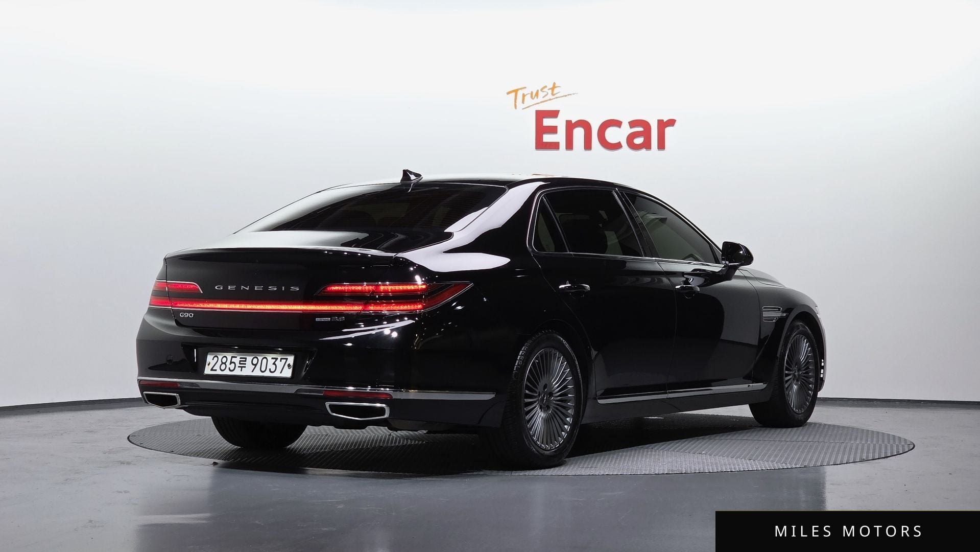 Genesis G90 2019 — миниатюра 2