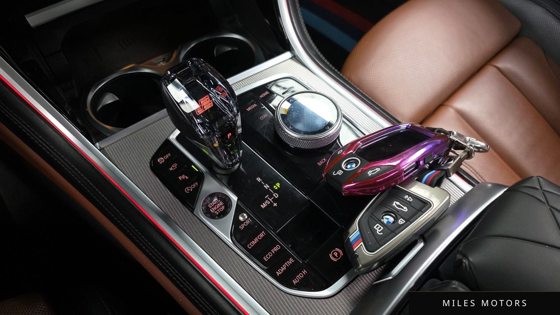 BMW 8 Series (G15) 2020 — миниатюра 12