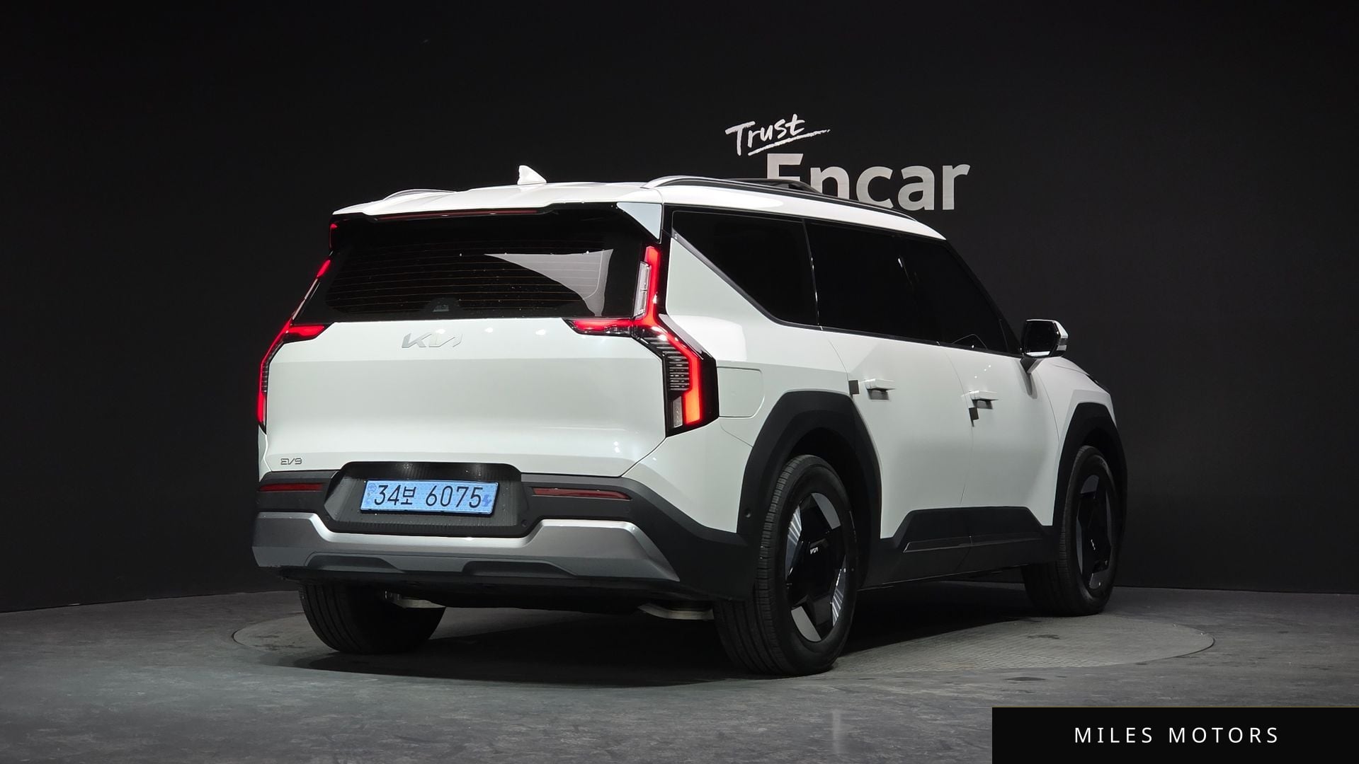 Kia EV9 2026 — миниатюра 2