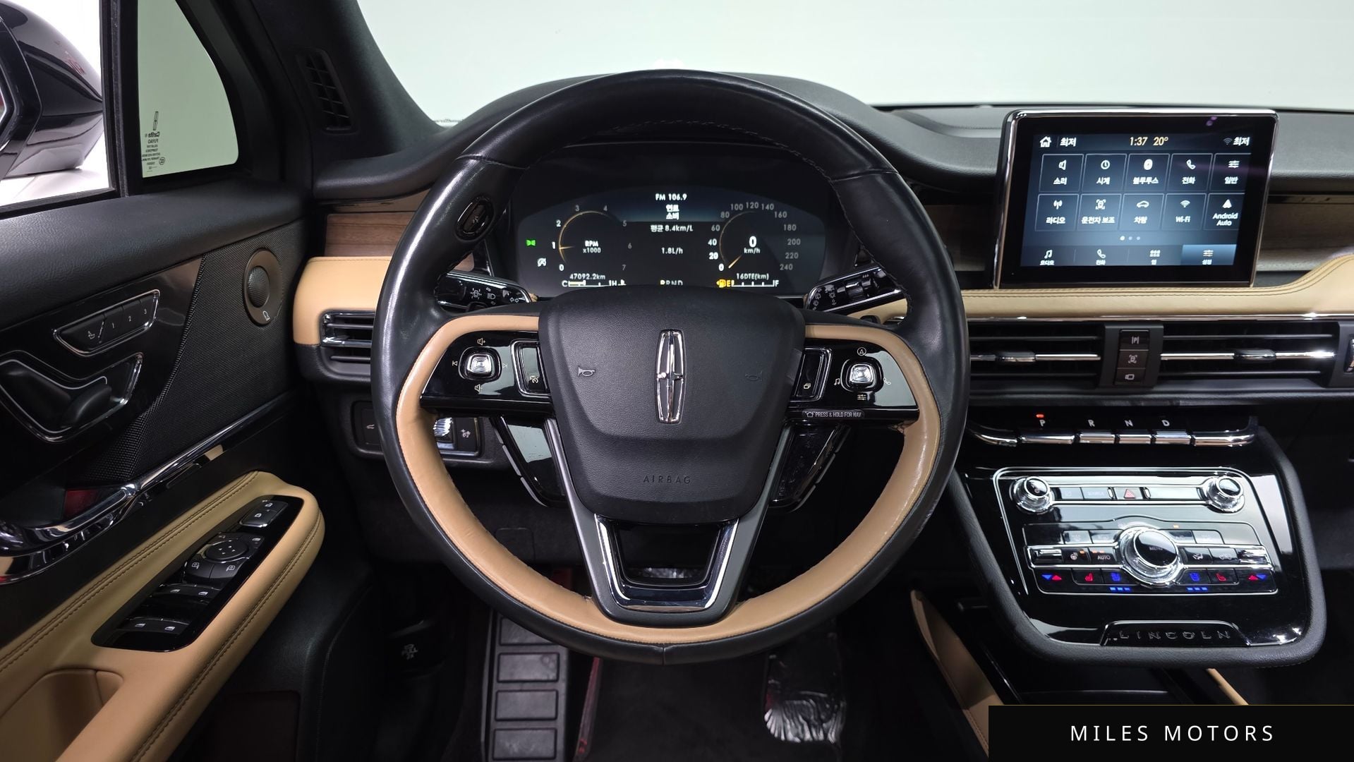 Lincoln 코세어 2022 — миниатюра 18
