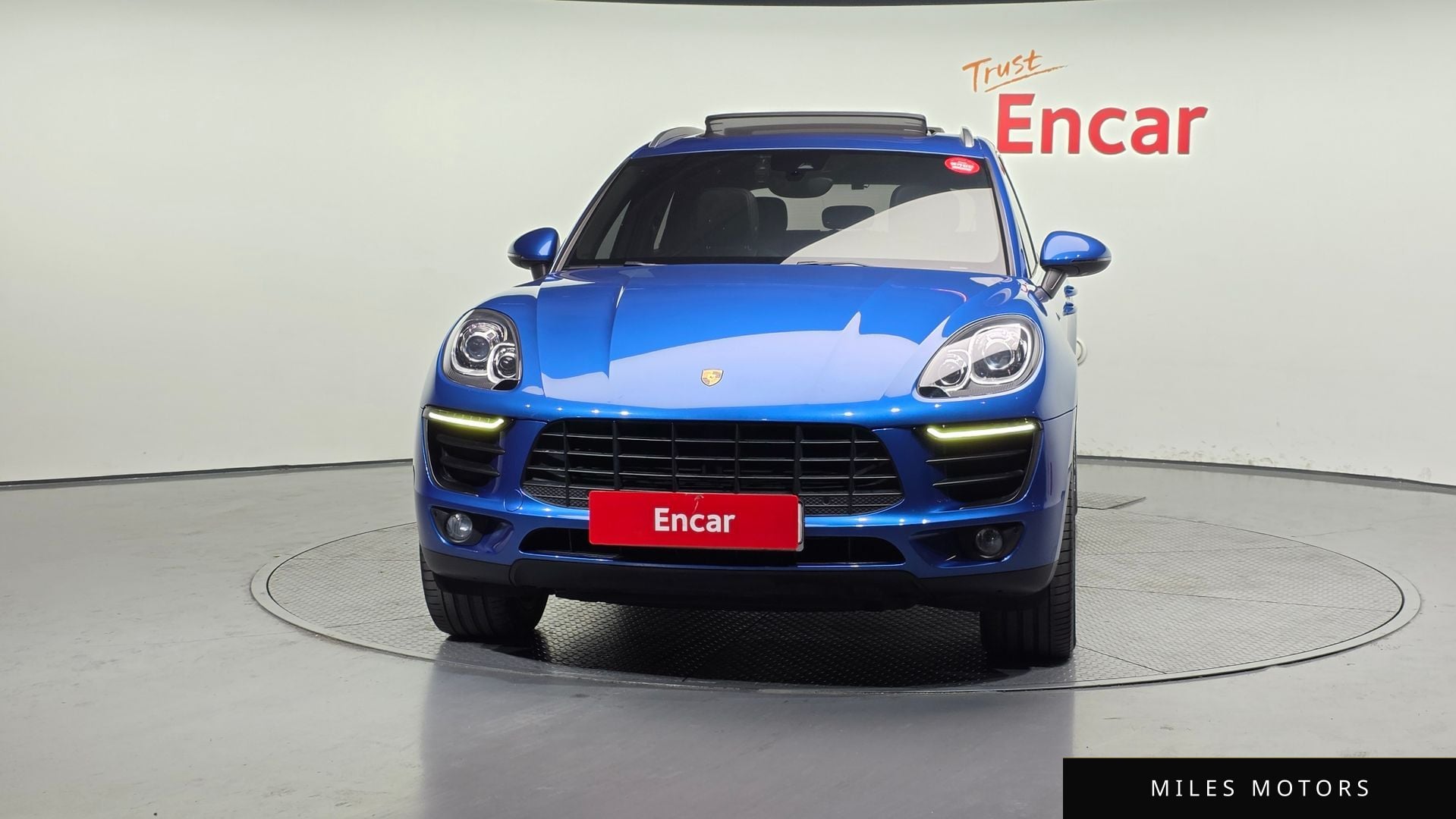 Porsche Macan 2017 — миниатюра 3