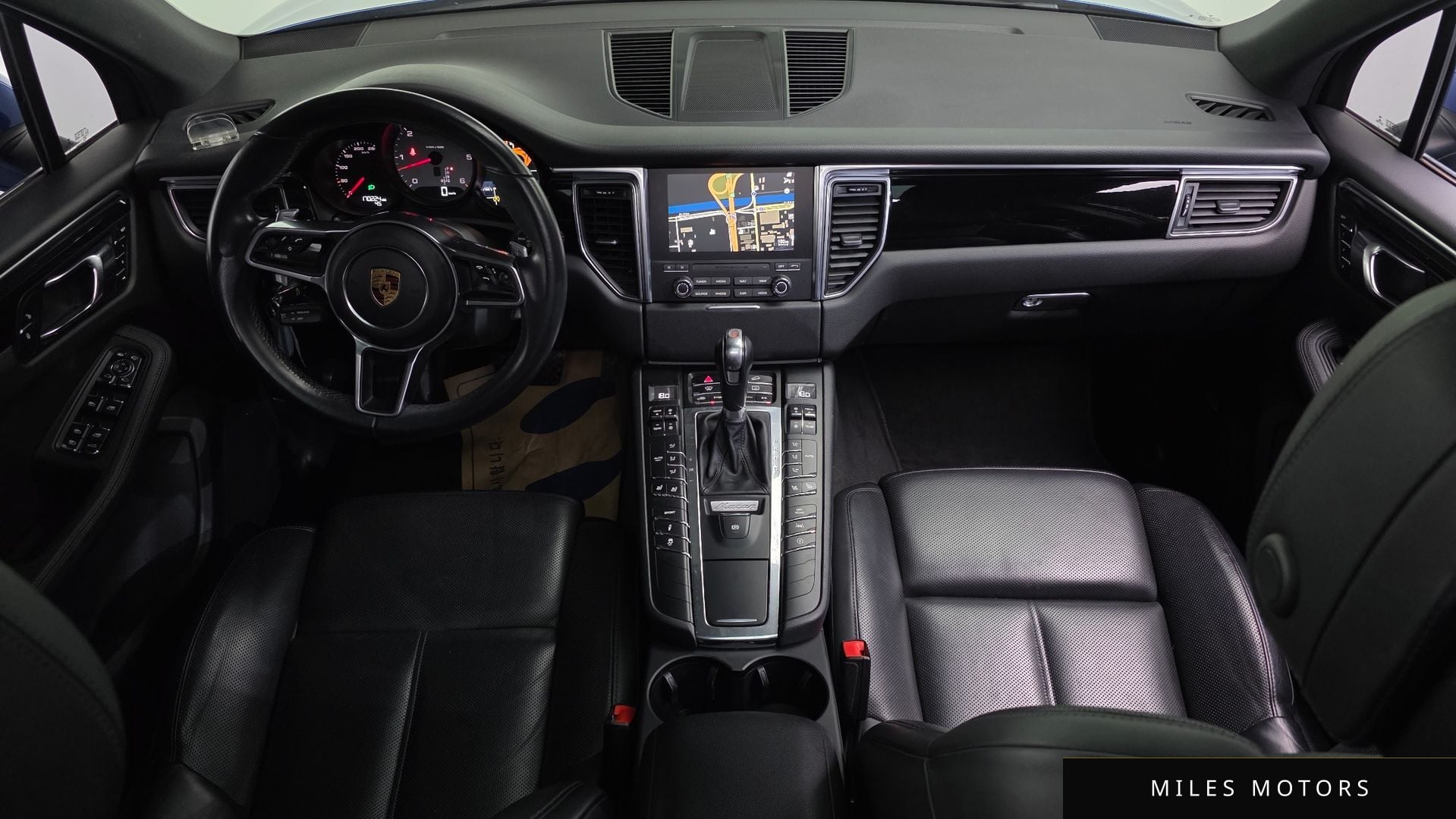 Porsche Macan 2017 — миниатюра 7