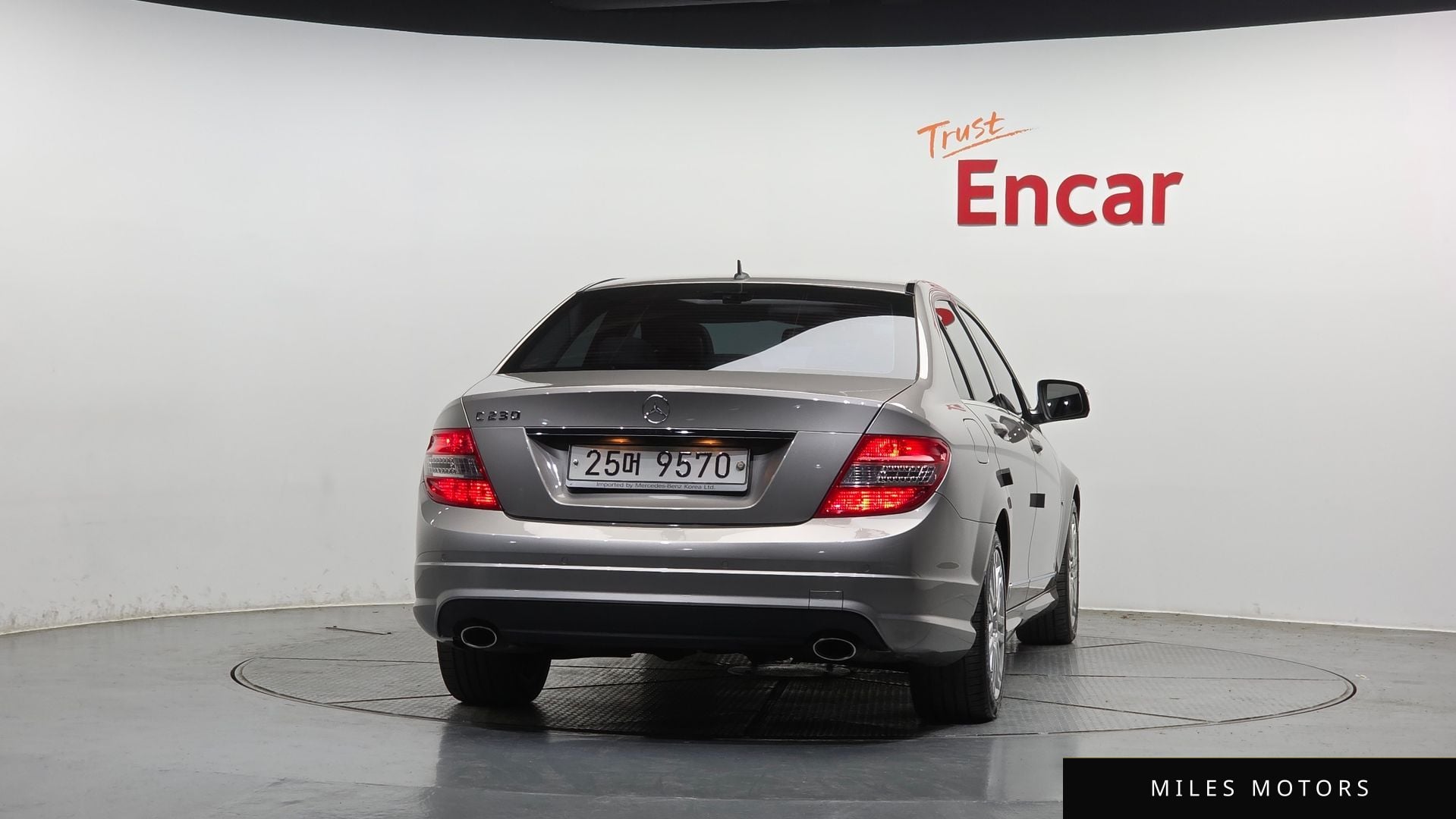 Mercedes-Benz C-Class W204 2009 — миниатюра 4