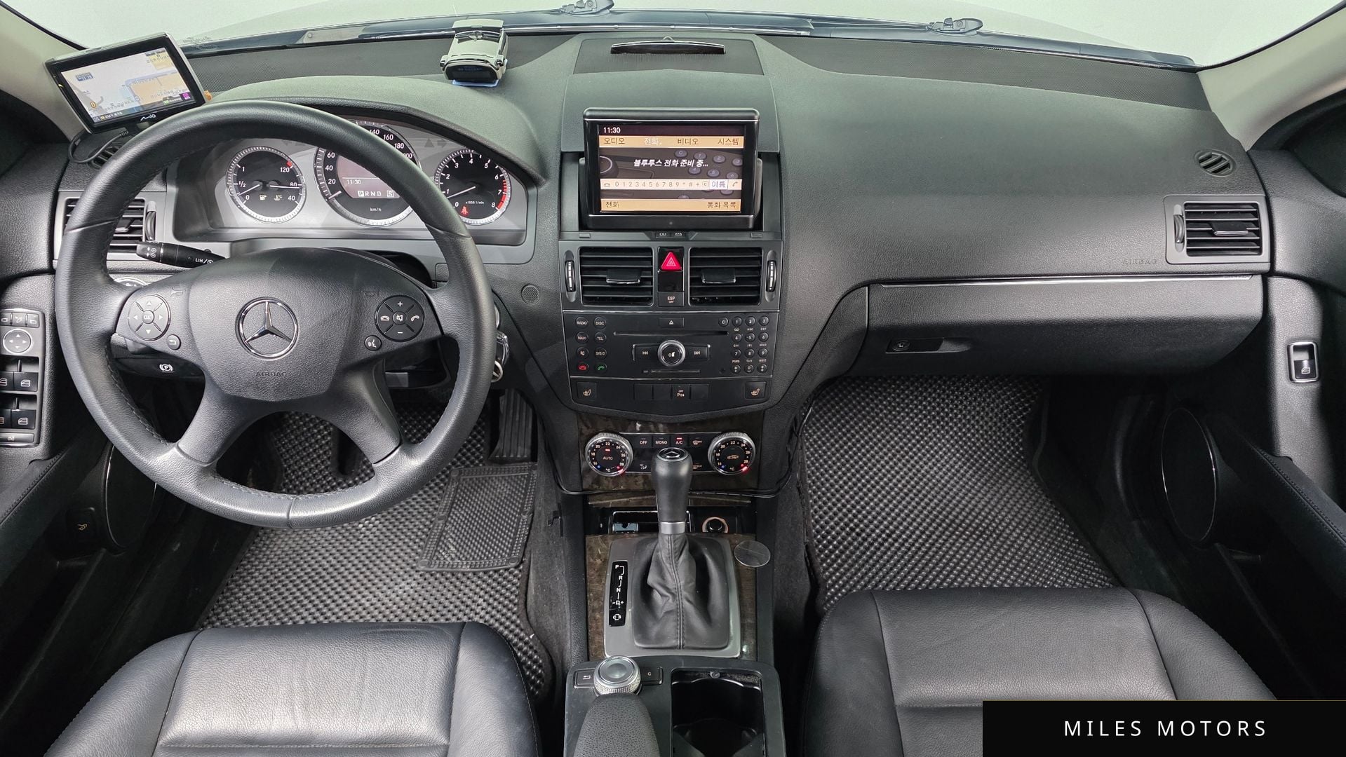Mercedes-Benz C-Class W204 2009 — миниатюра 7