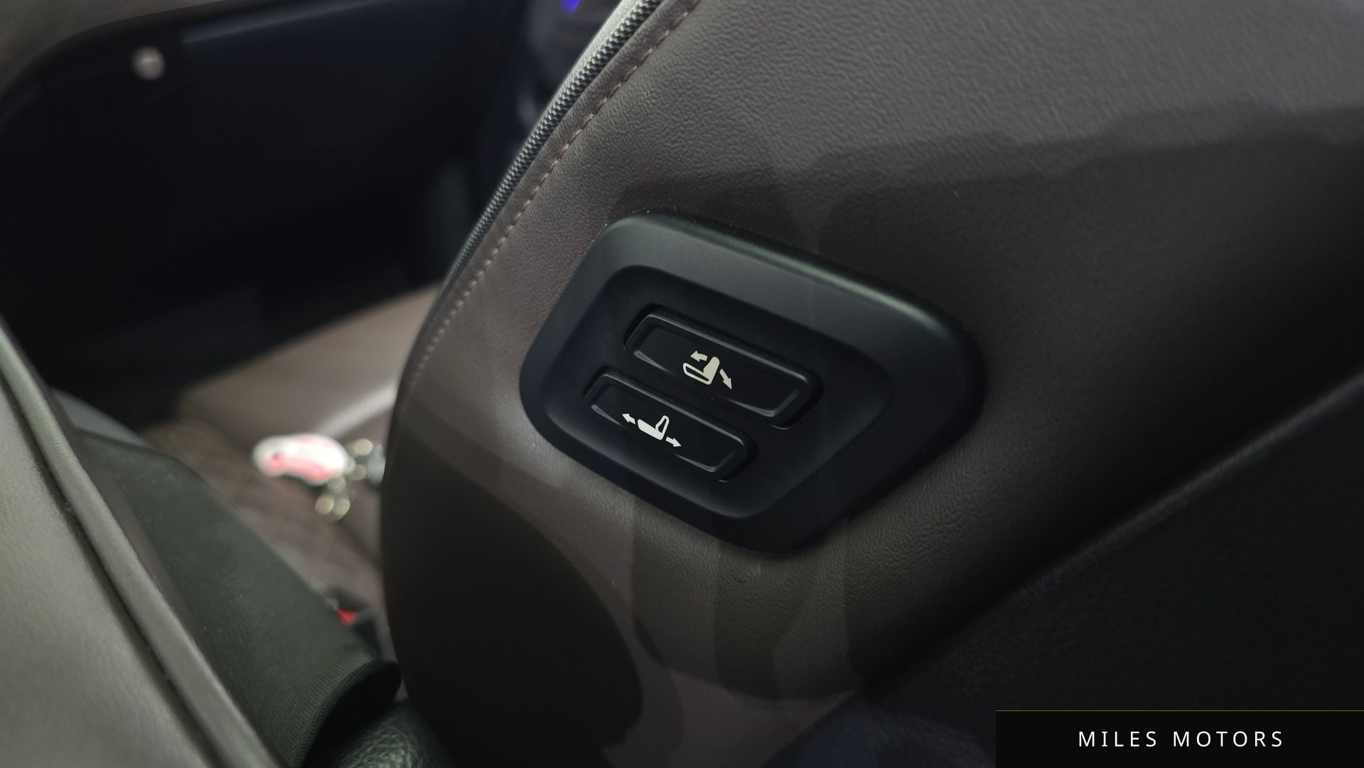 KG Mobility 올 뉴 렉스턴 2022 — миниатюра 31