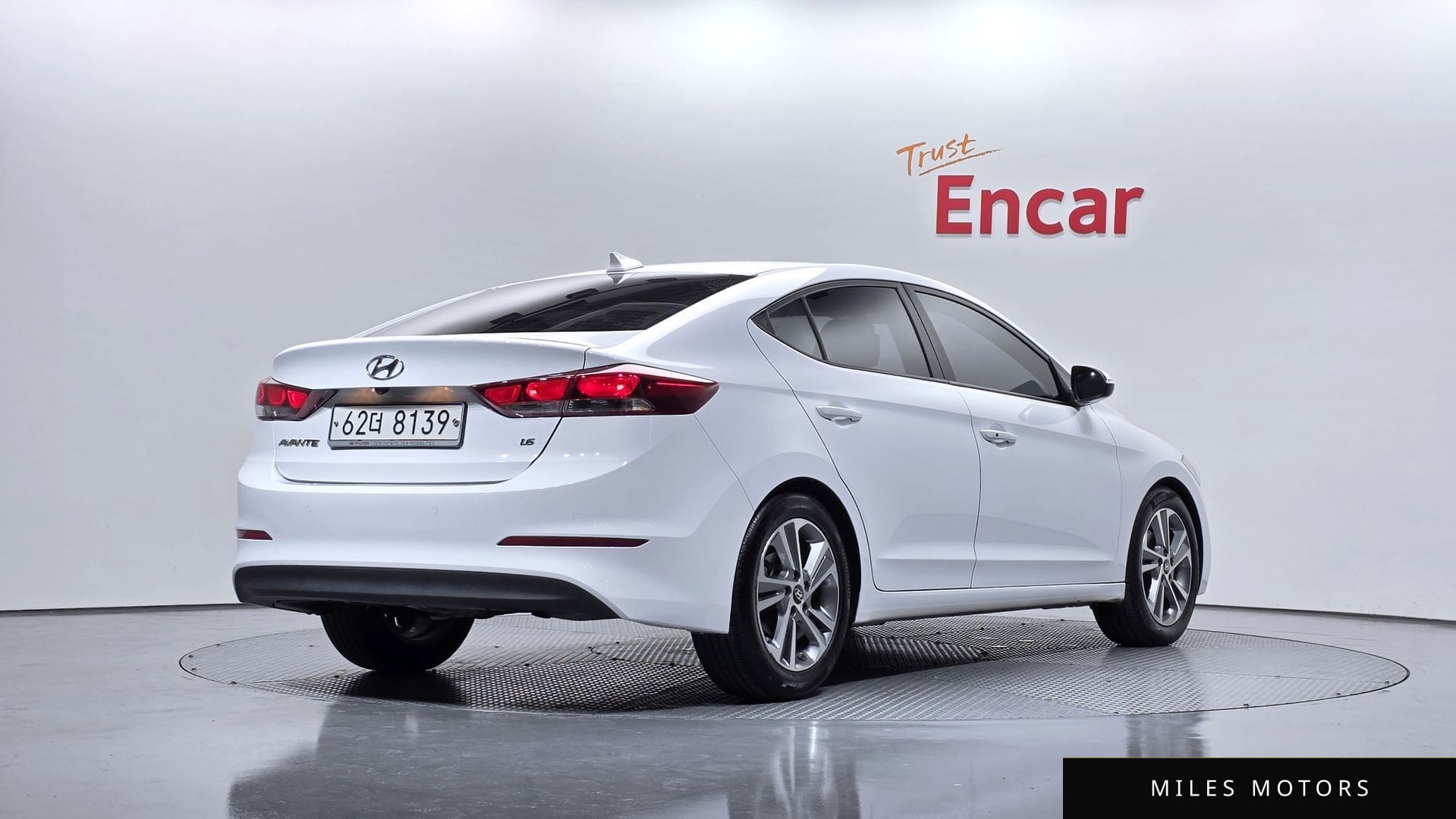 Hyundai AVANTE 2018 — миниатюра 2