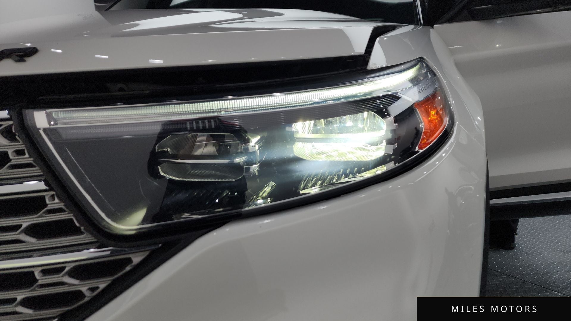 Ford Explorer 2022 — миниатюра 8