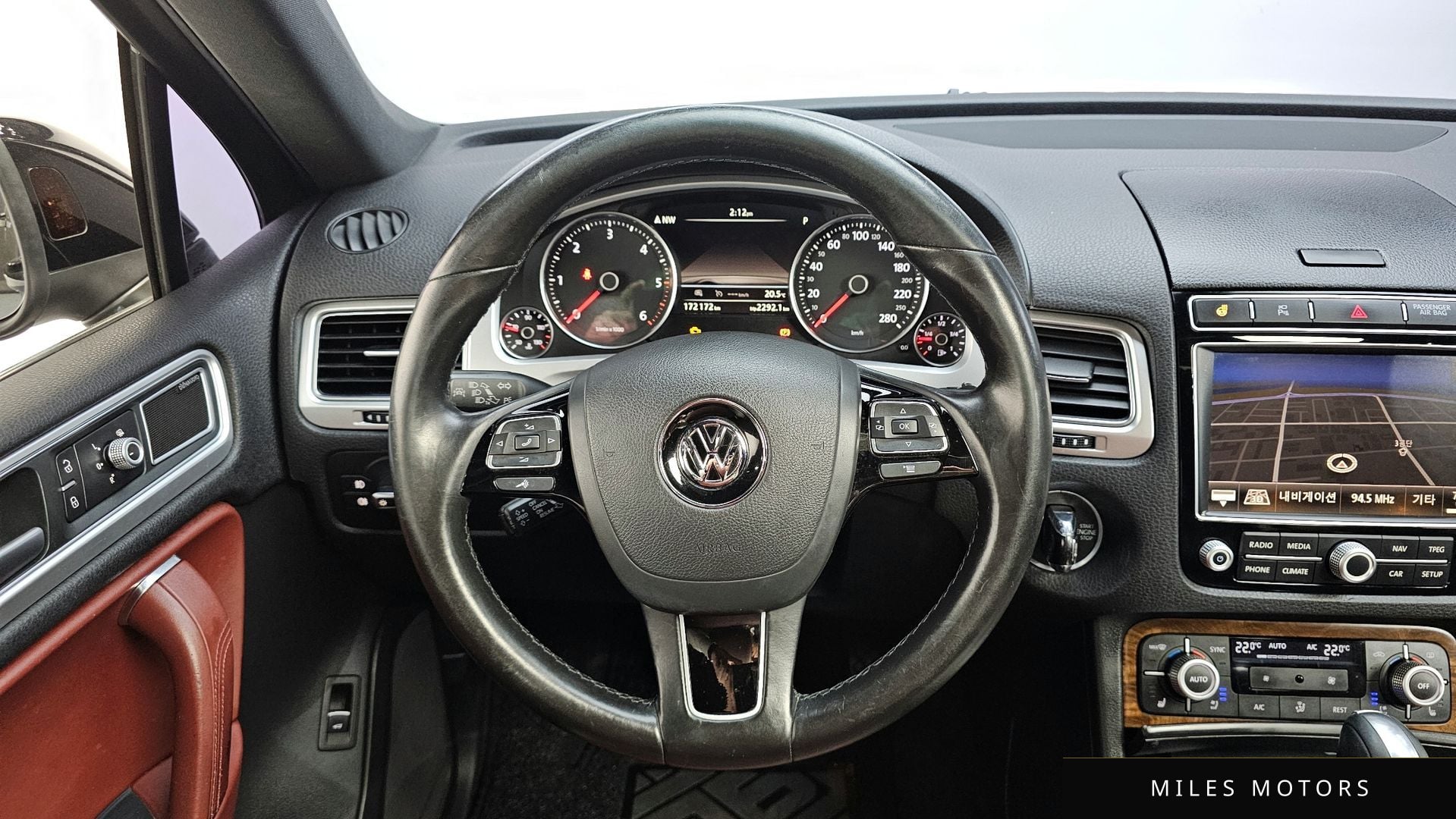 Volkswagen Touareg 2016 — миниатюра 14