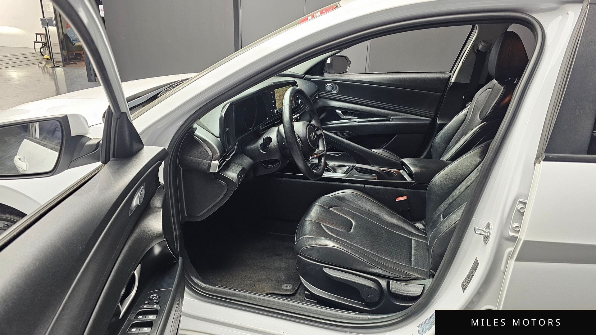 Hyundai AVANTE 2021 — миниатюра 13