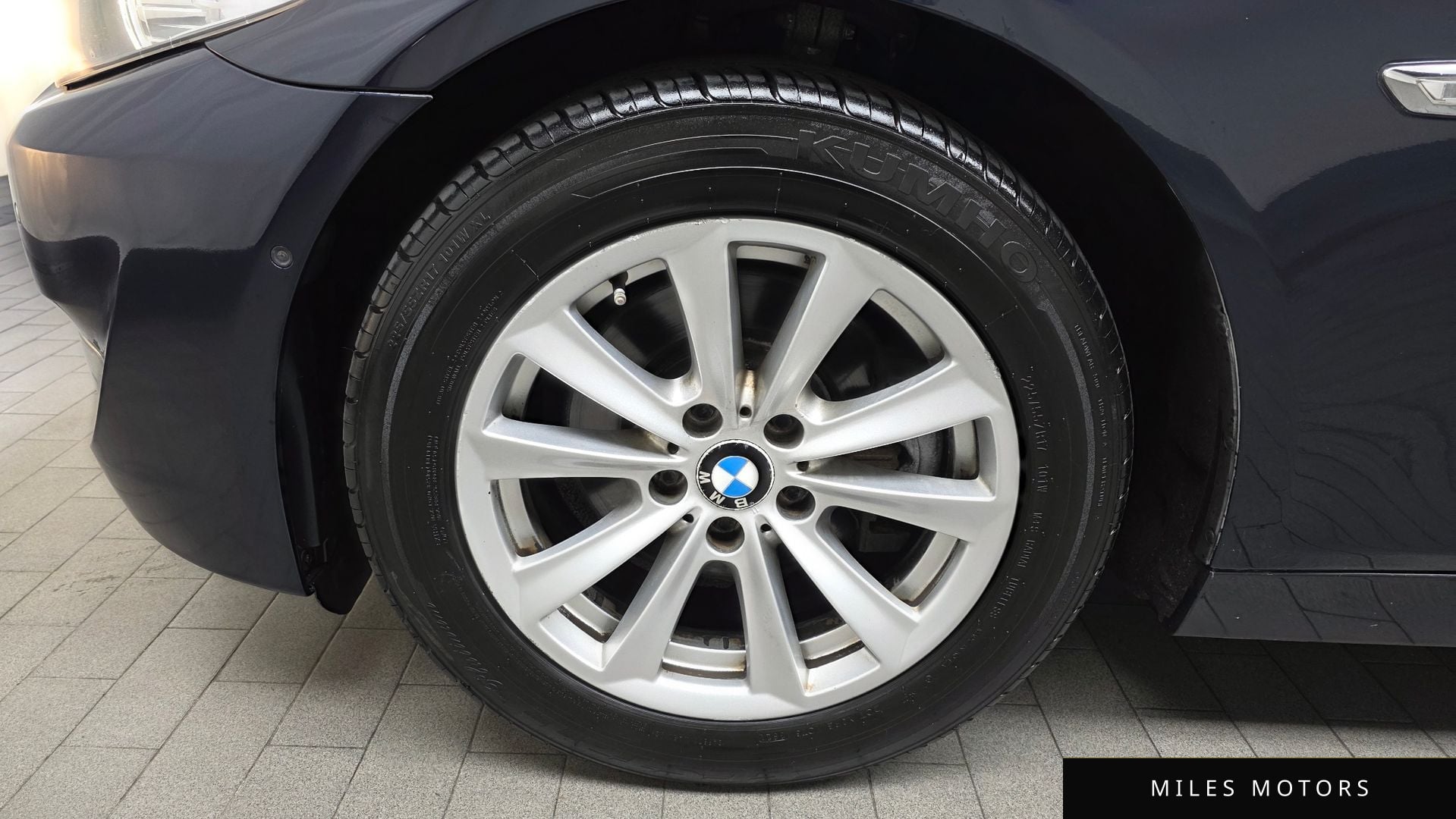 BMW 5 Series (F10) 2012 — миниатюра 5