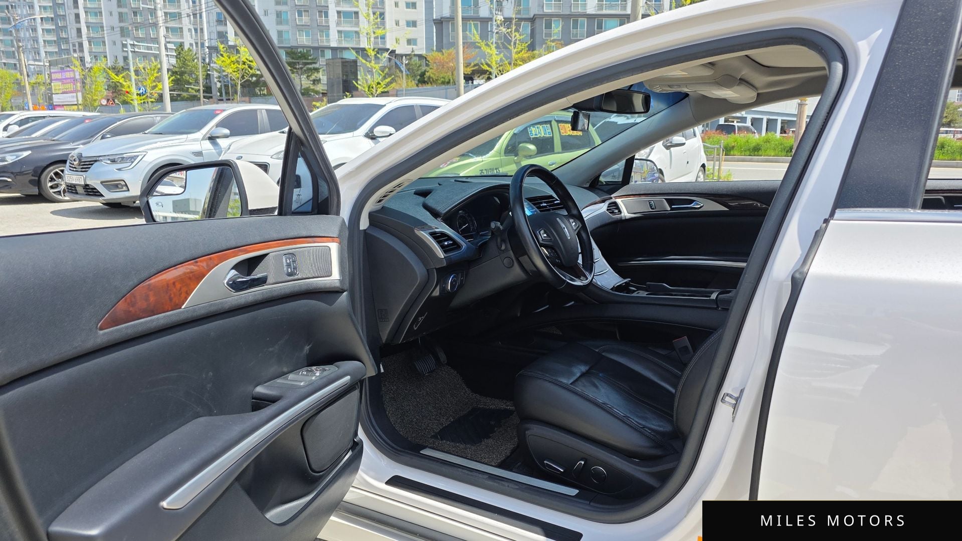 Lincoln MKZ 2016 — миниатюра 18