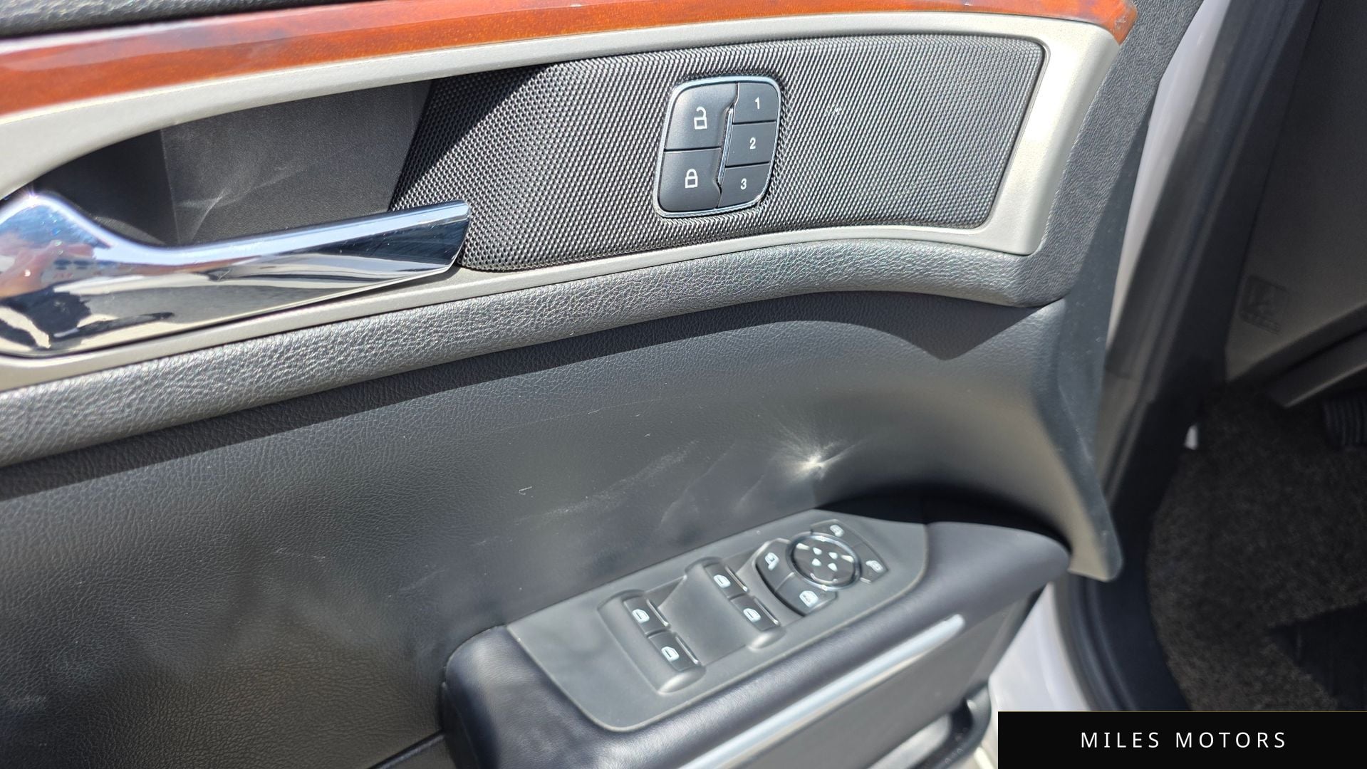 Lincoln MKZ 2016 — миниатюра 19