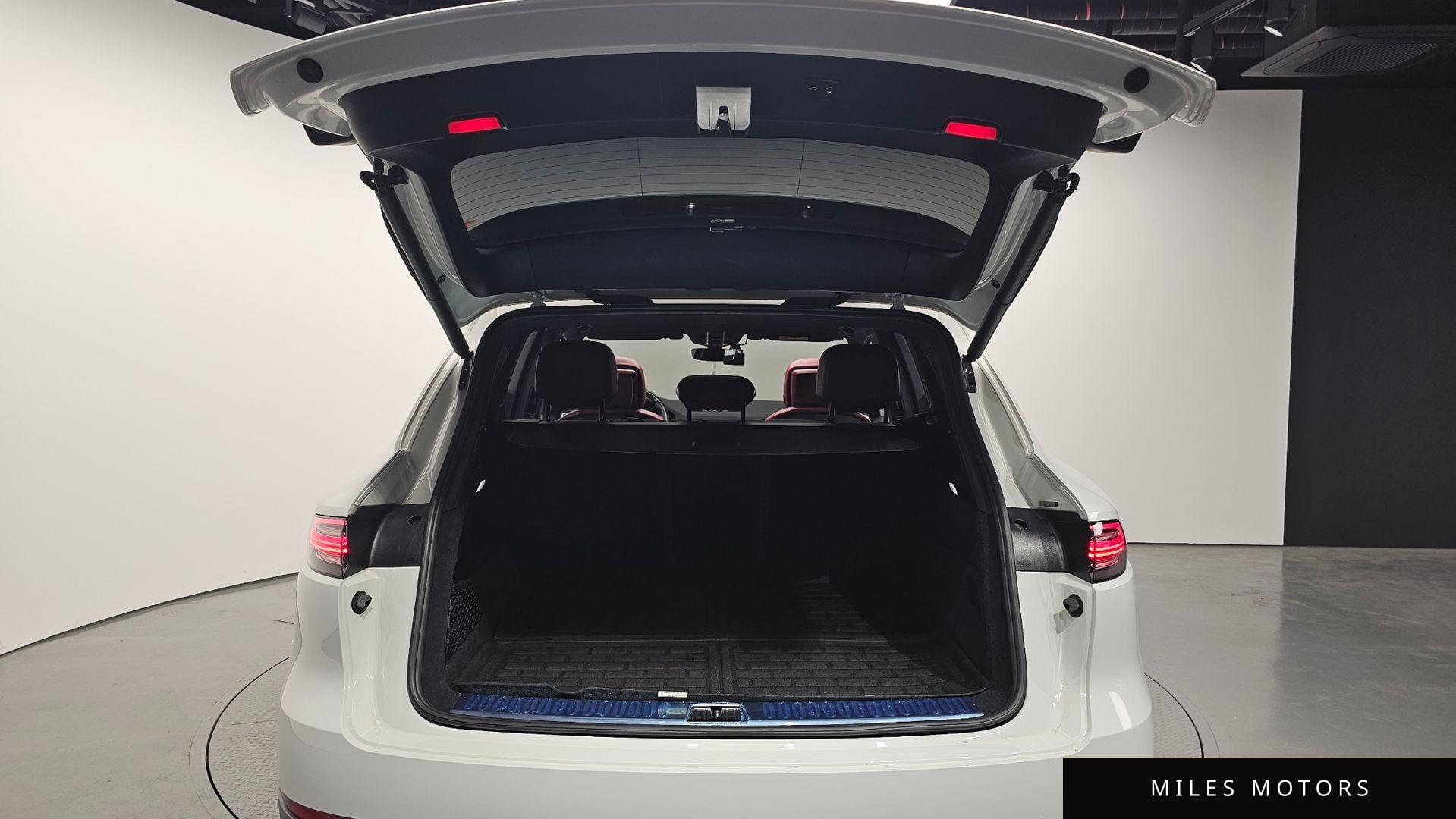 Porsche 카이엔 (PO536) 2020 — миниатюра 26