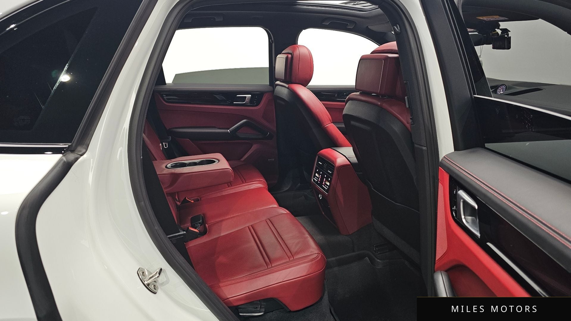 Porsche 카이엔 (PO536) 2020 — миниатюра 16