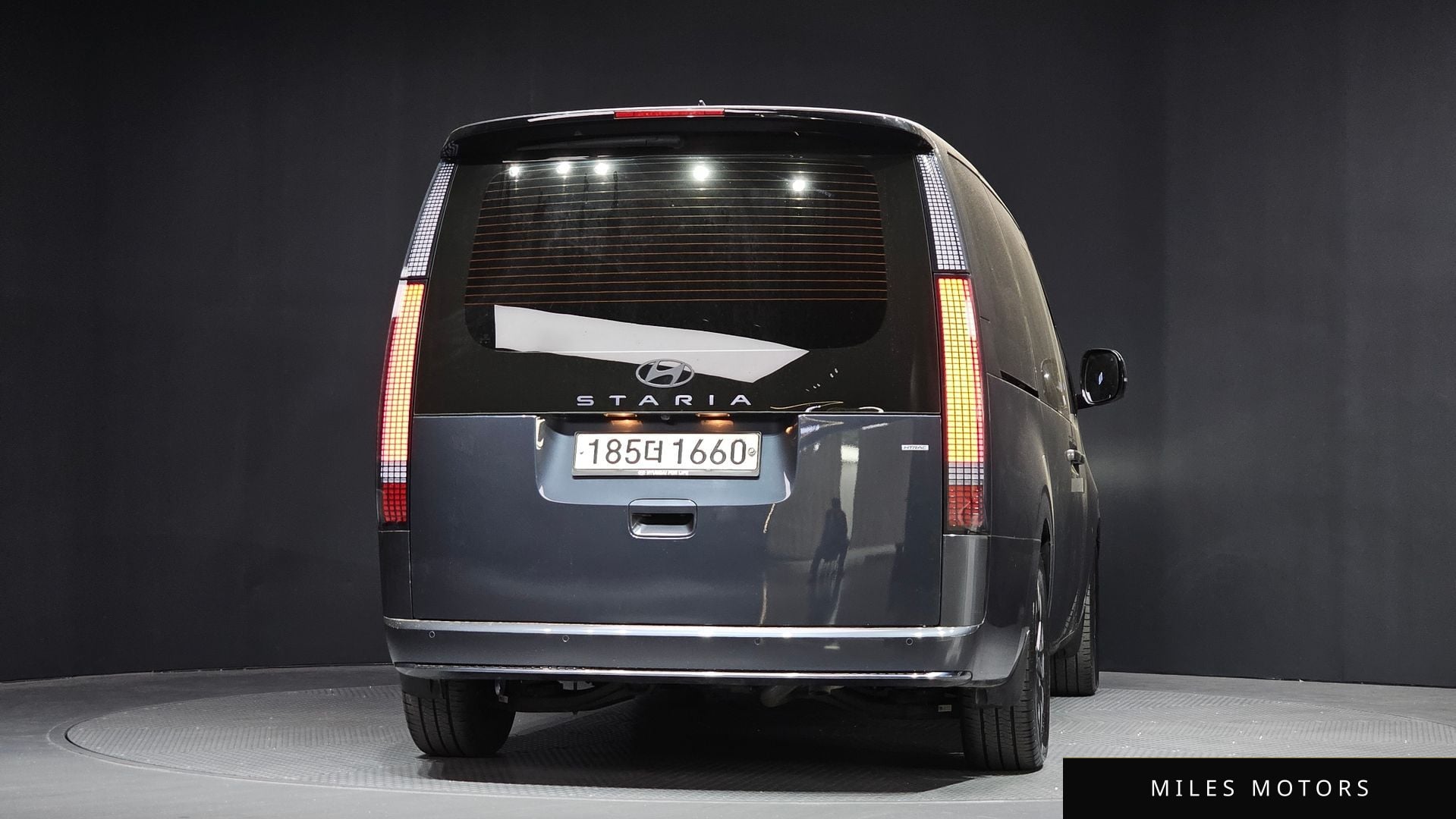 Hyundai Staria 2025 — миниатюра 4