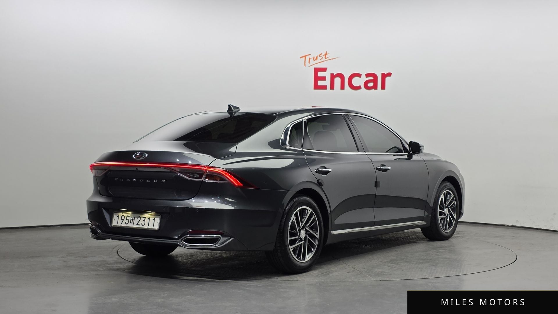 Hyundai Grandeur 2022 — миниатюра 2