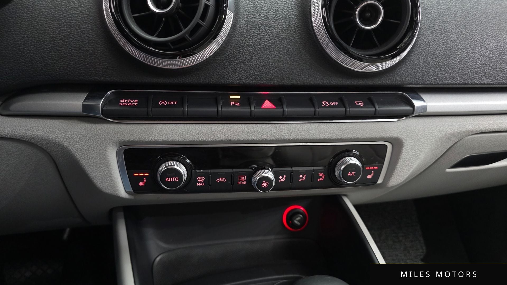 Audi A3 2015 — миниатюра 18