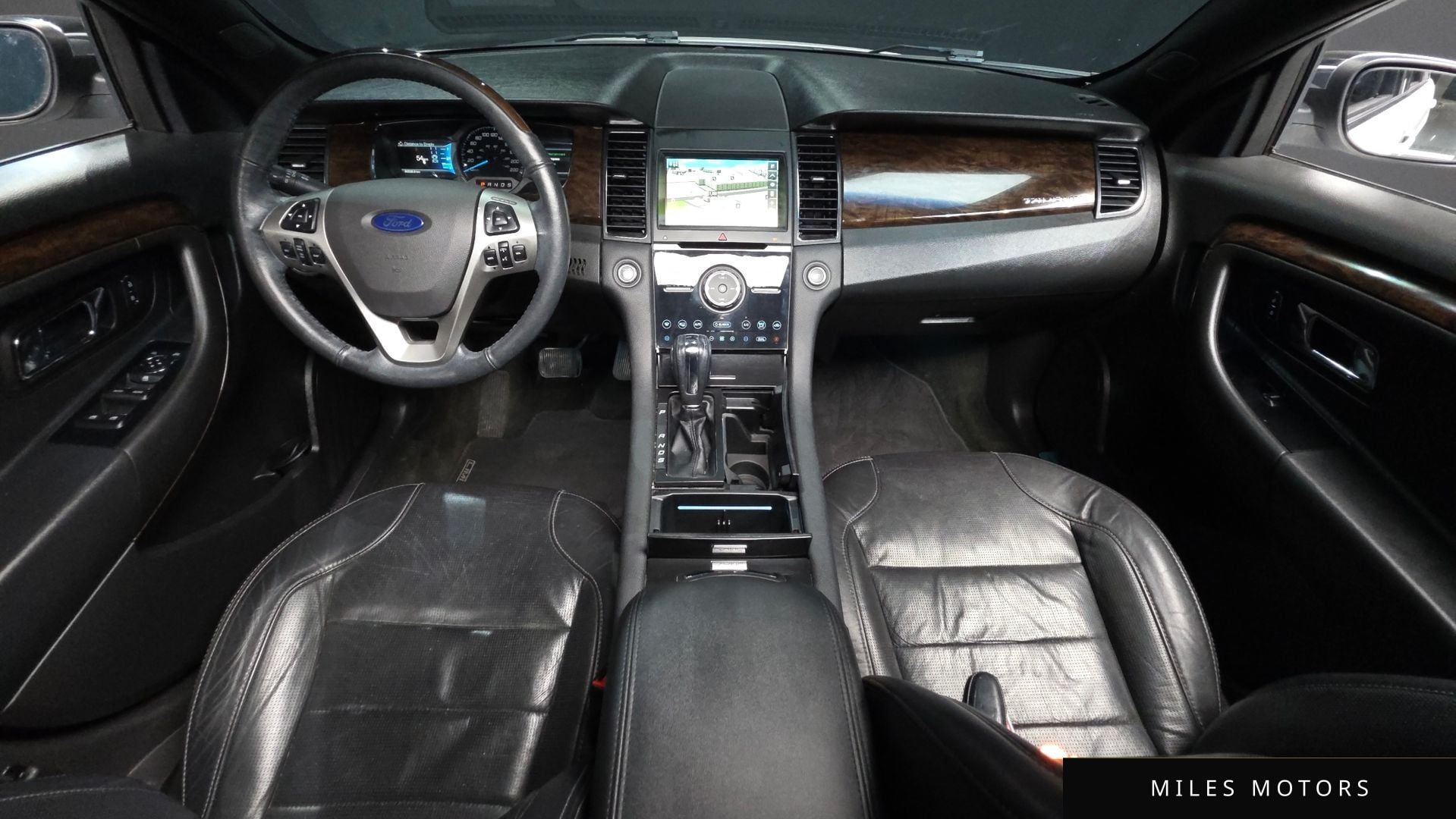 Ford Taurus 2015 — миниатюра 10