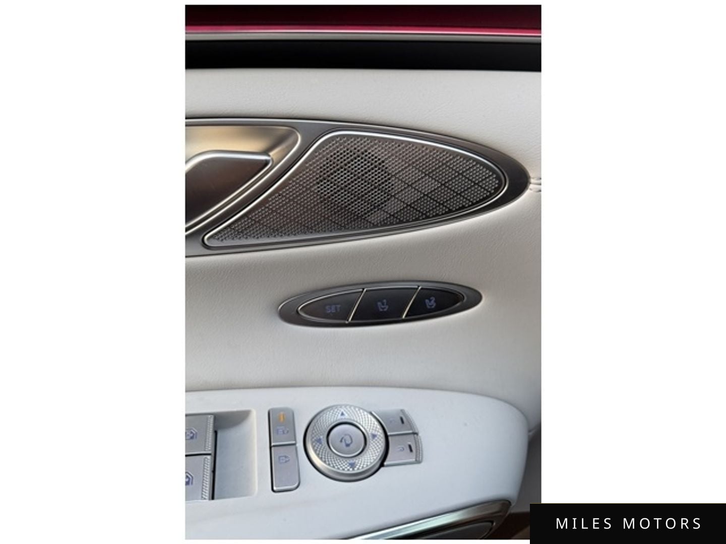 Genesis GV70 2025 — миниатюра 12